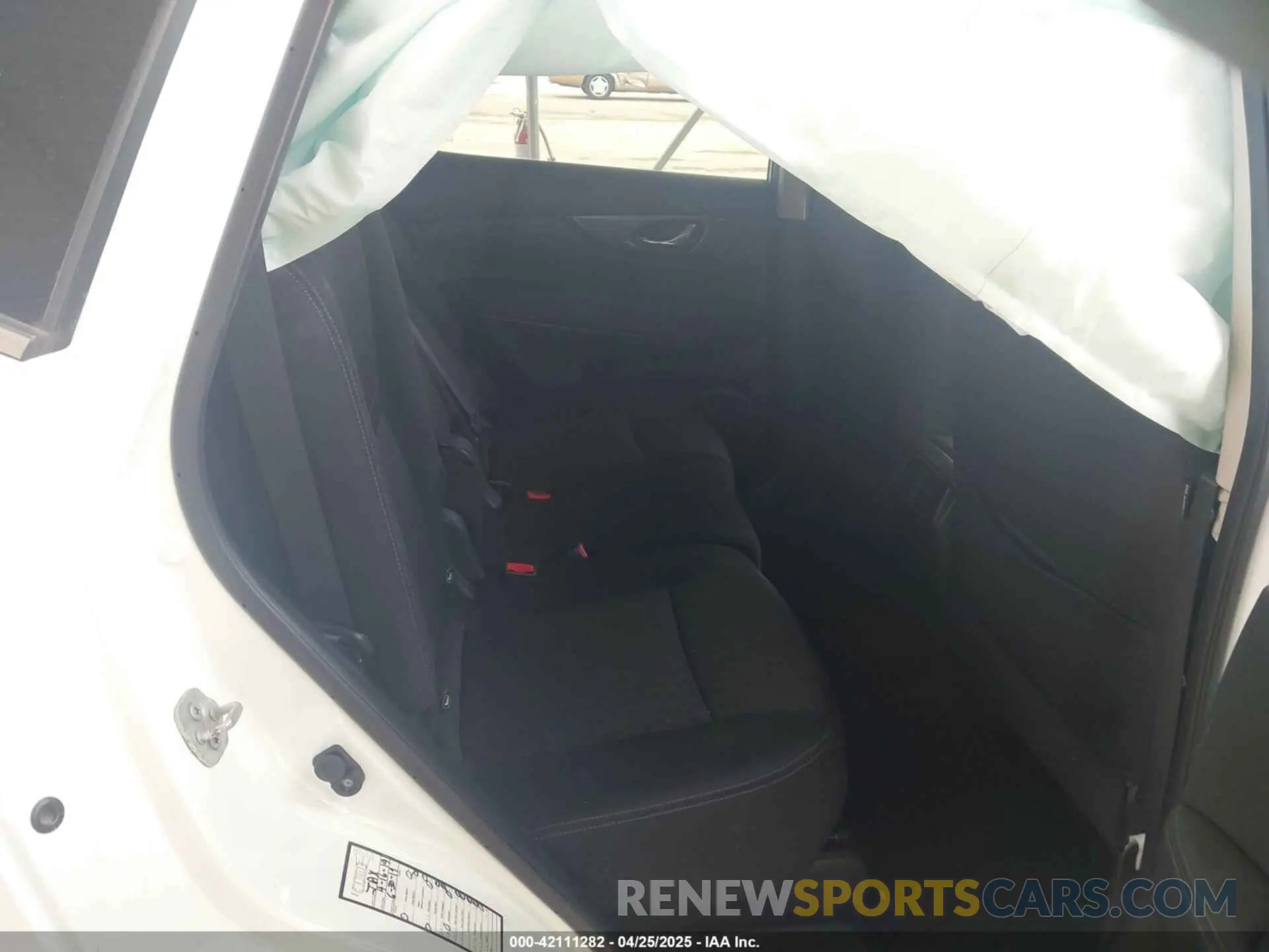 8 Photograph of a damaged car KNMAT2MT8KP540489 NISSAN ROGUE 2019