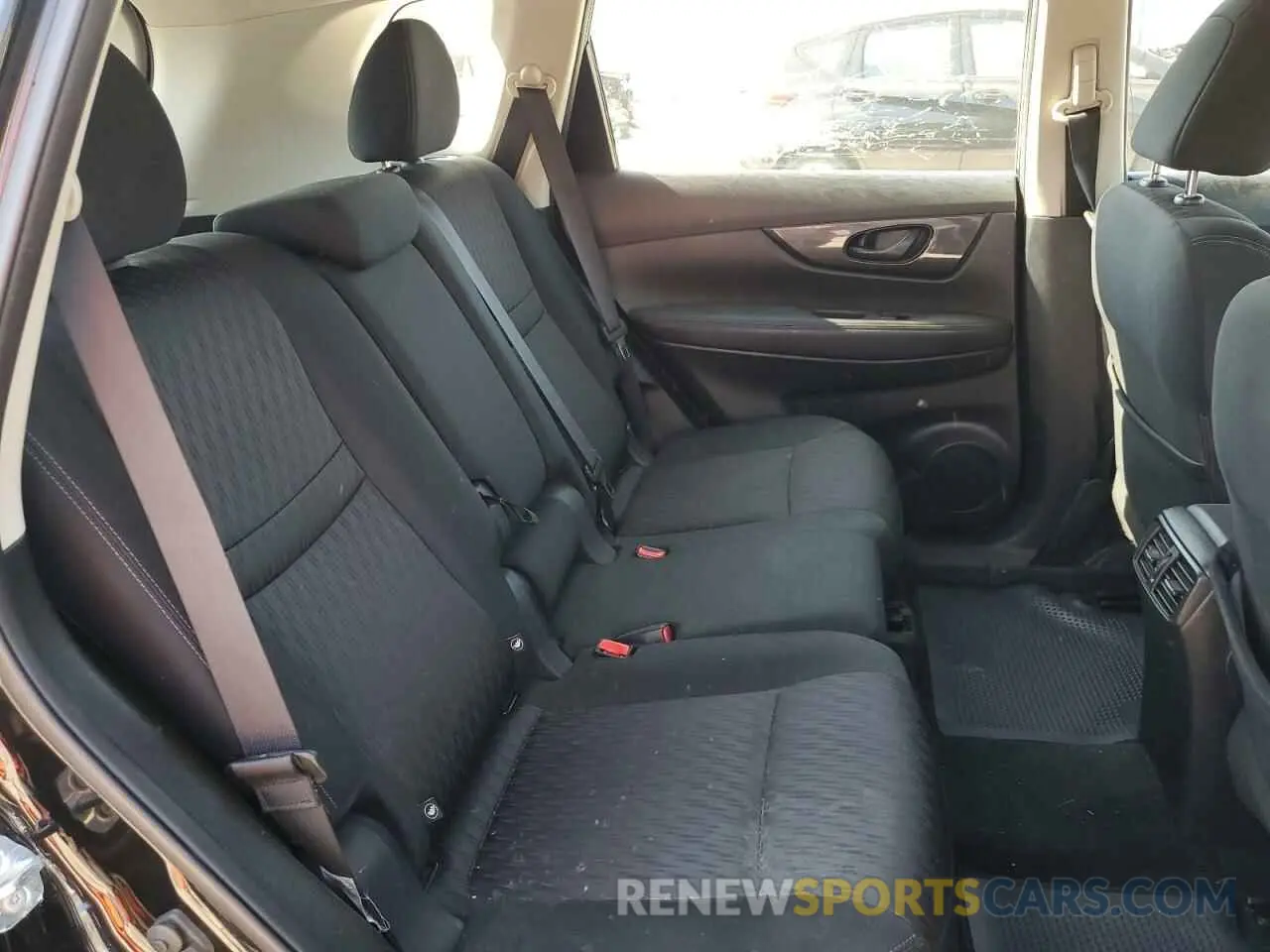 11 Photograph of a damaged car KNMAT2MT9KP543000 NISSAN ROGUE 2019