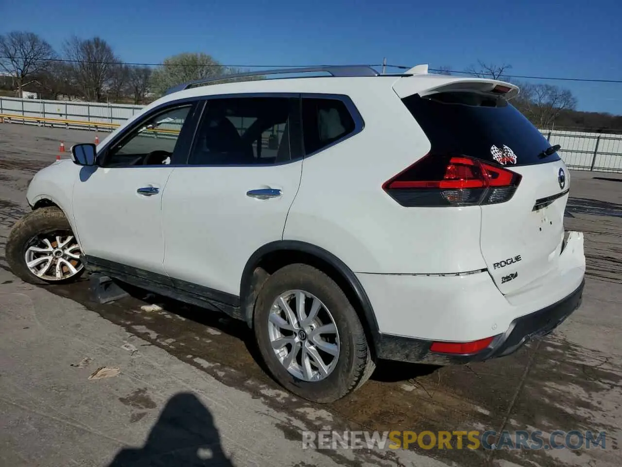 2 Photograph of a damaged car KNMAT2MTXKP508966 NISSAN ROGUE 2019