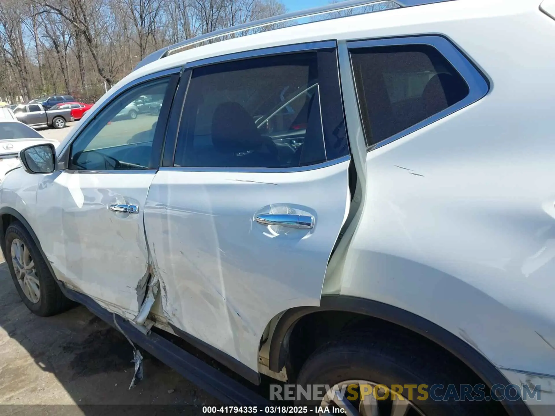 6 Photograph of a damaged car KNMAT2MTXKP512306 NISSAN ROGUE 2019