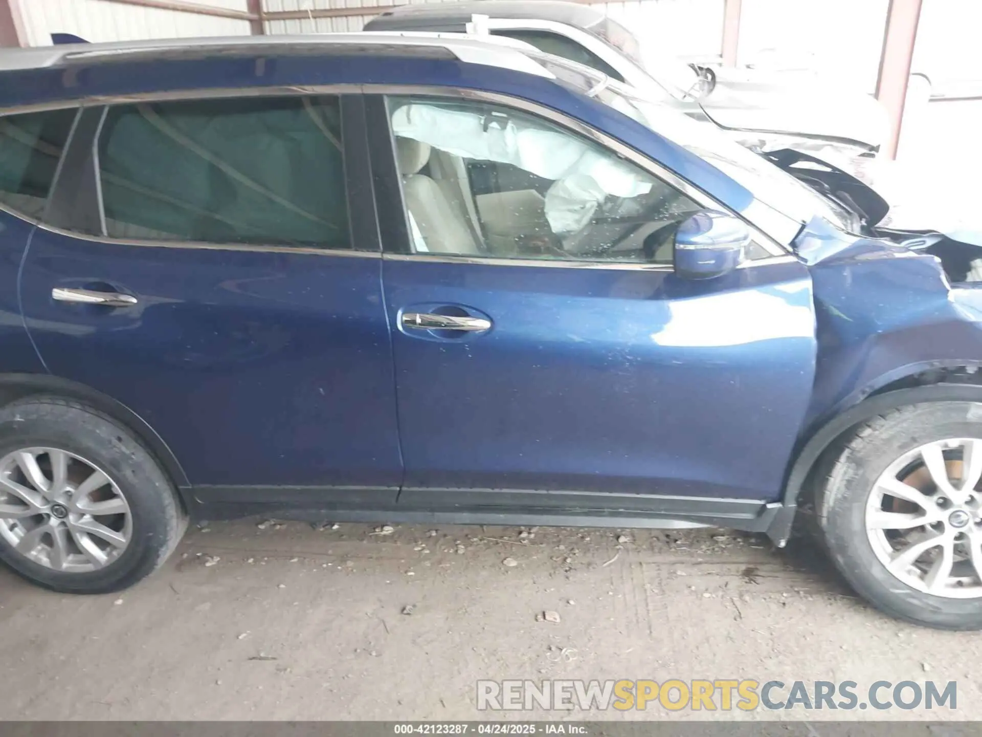 12 Photograph of a damaged car KNMAT2MV0KP536910 NISSAN ROGUE 2019