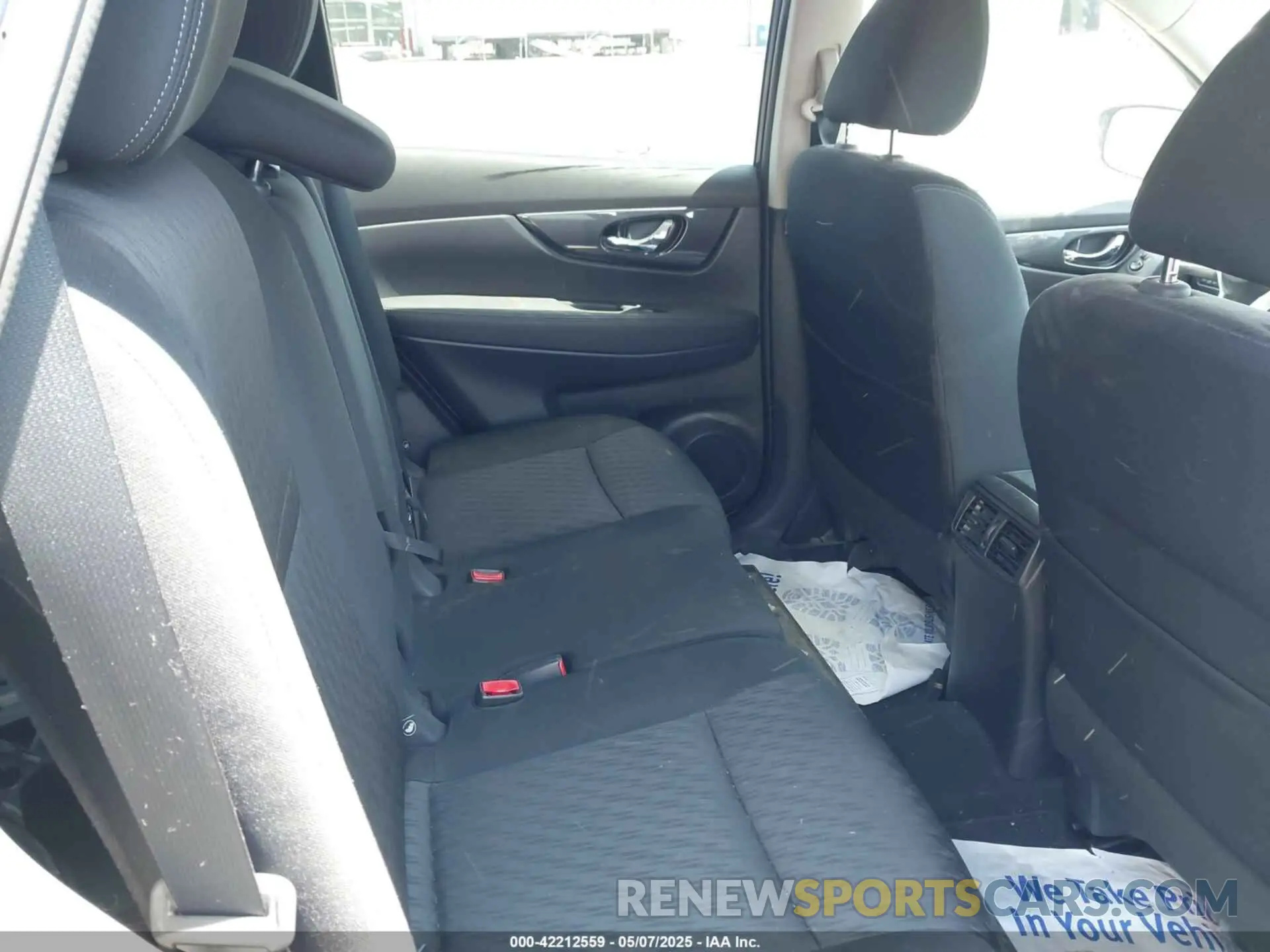 8 Photograph of a damaged car KNMAT2MV0KP539273 NISSAN ROGUE 2019