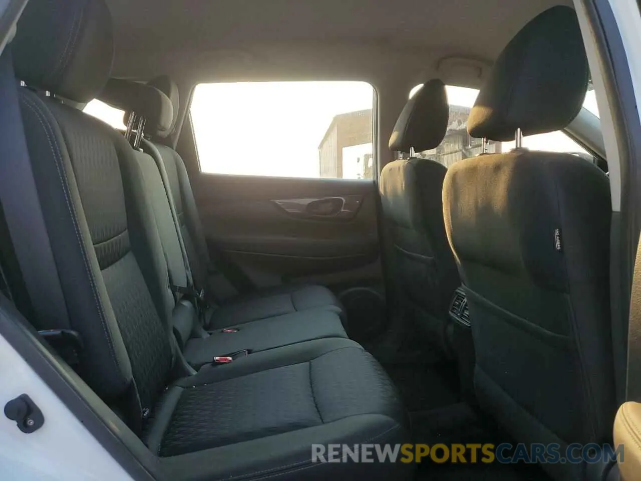 11 Photograph of a damaged car KNMAT2MV0KP548040 NISSAN ROGUE 2019