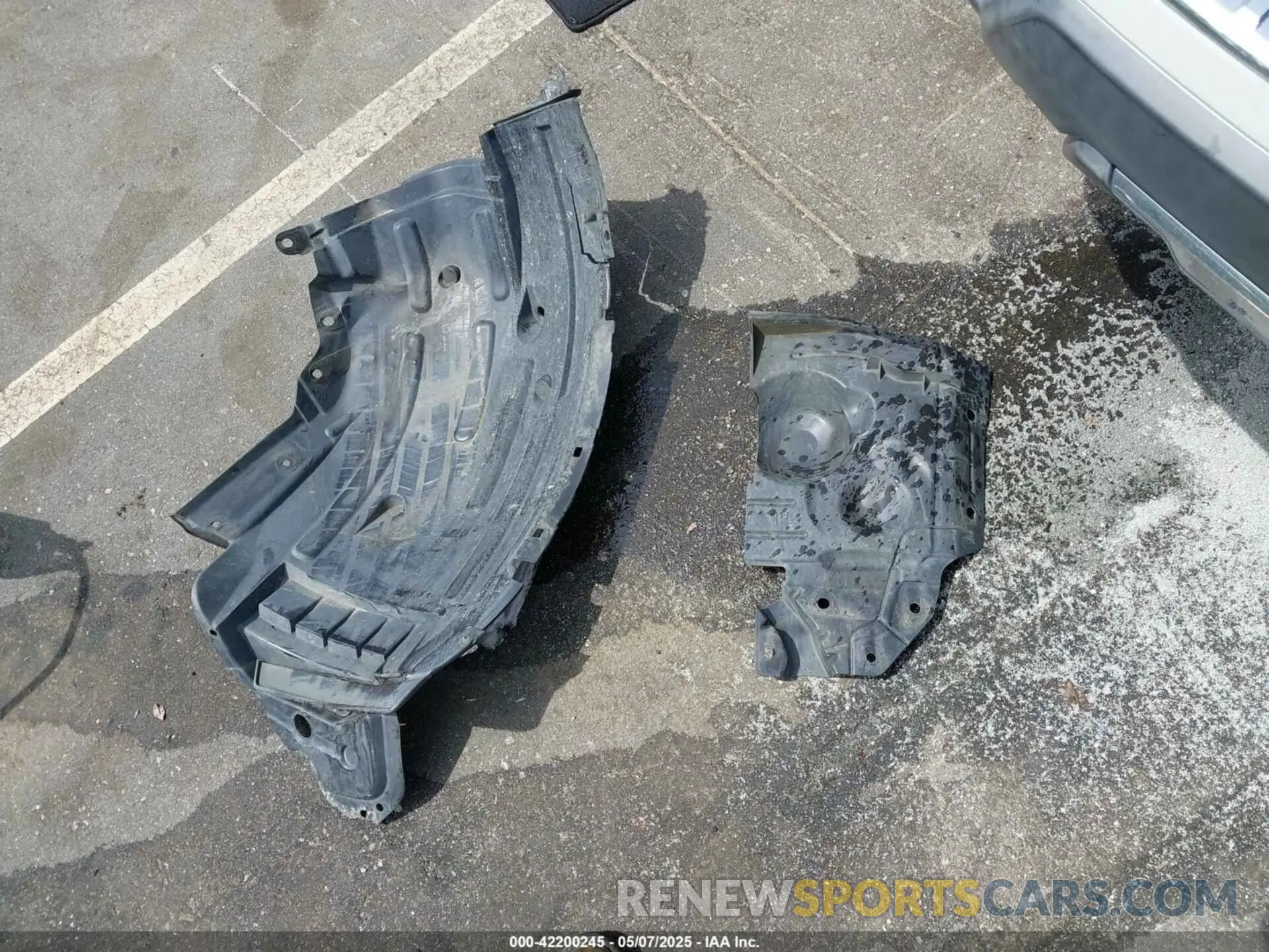 12 Photograph of a damaged car KNMAT2MV1KP529528 NISSAN ROGUE 2019