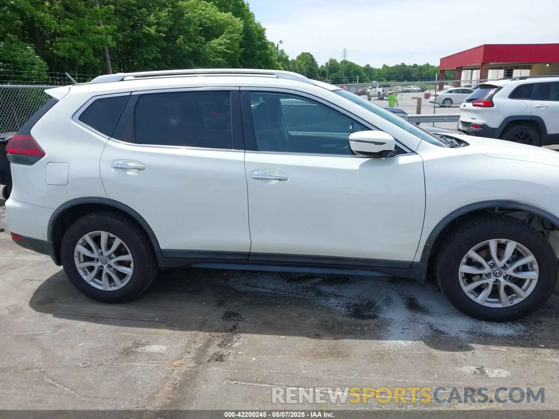 14 Photograph of a damaged car KNMAT2MV1KP529528 NISSAN ROGUE 2019