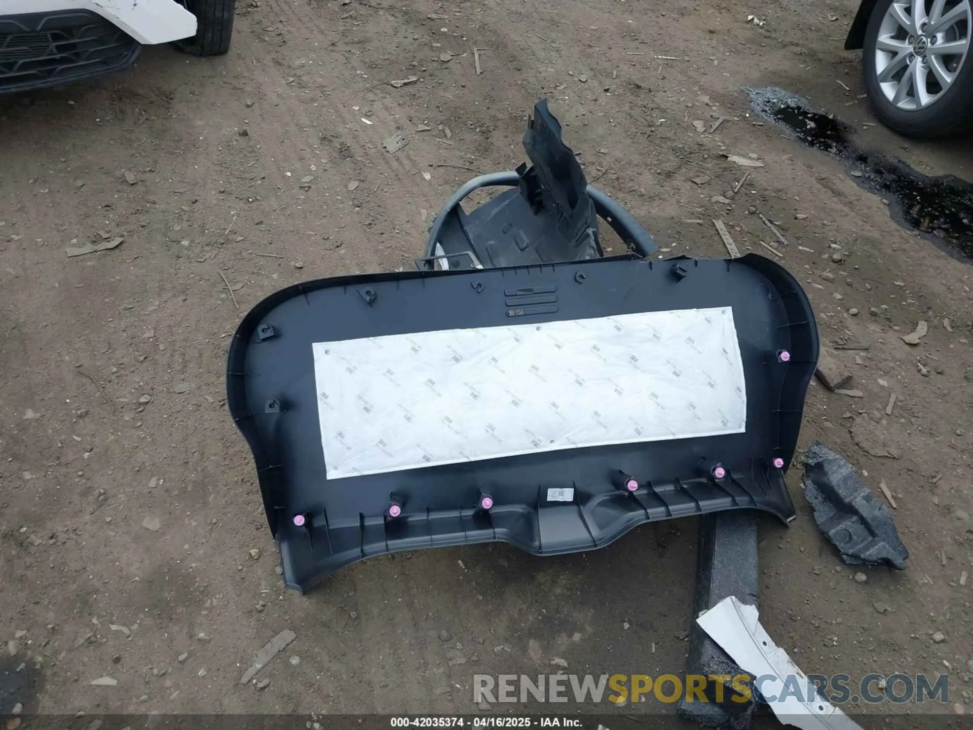 12 Photograph of a damaged car KNMAT2MV1KP553425 NISSAN ROGUE 2019