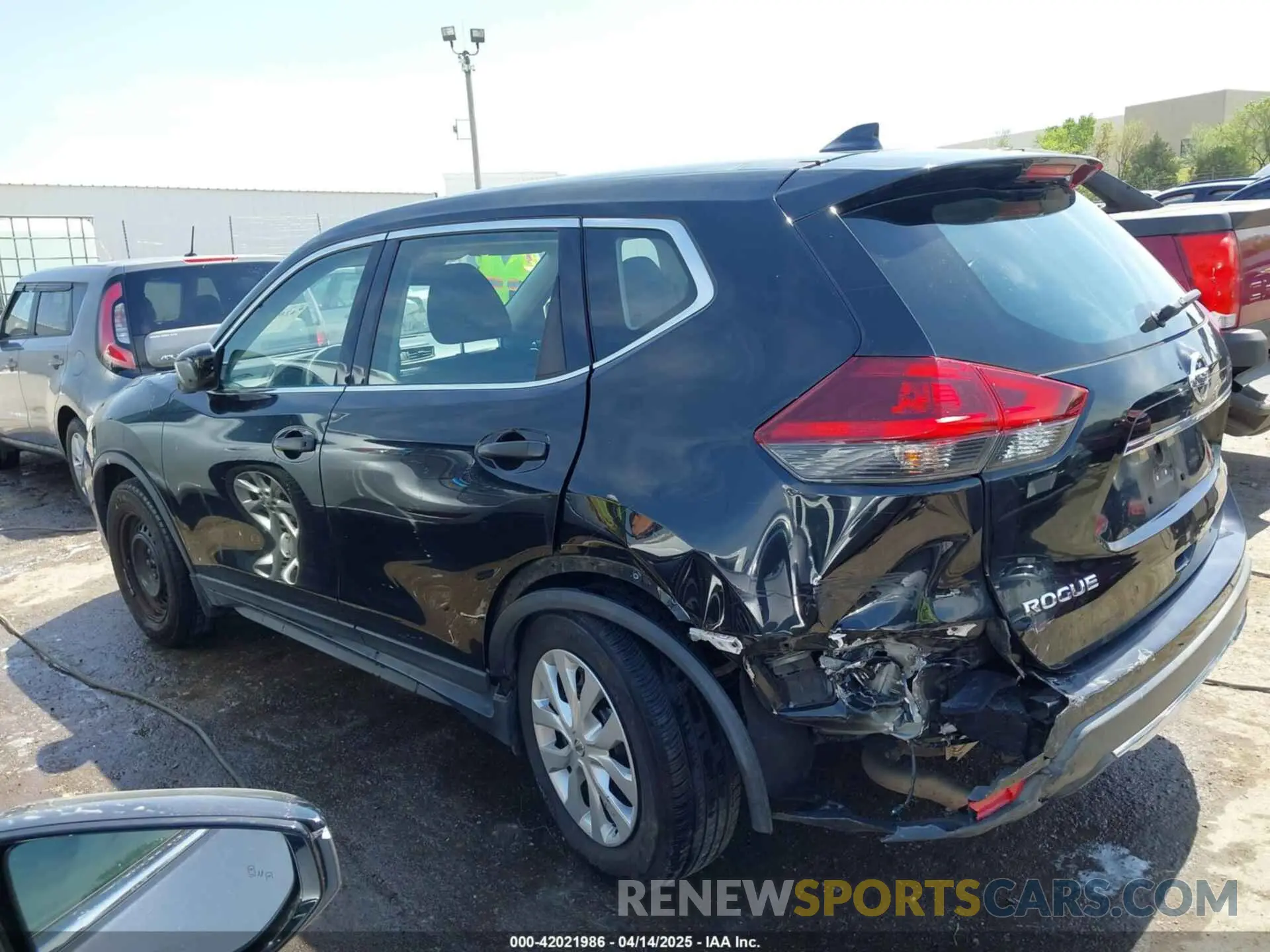 15 Photograph of a damaged car KNMAT2MV1KP559998 NISSAN ROGUE 2019
