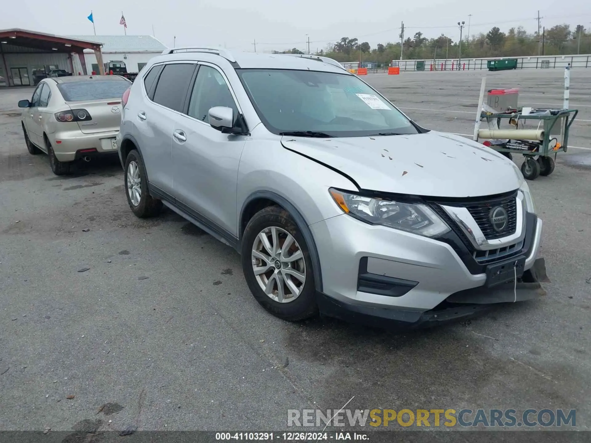 1 Photograph of a damaged car KNMAT2MV2KP502905 NISSAN ROGUE 2019
