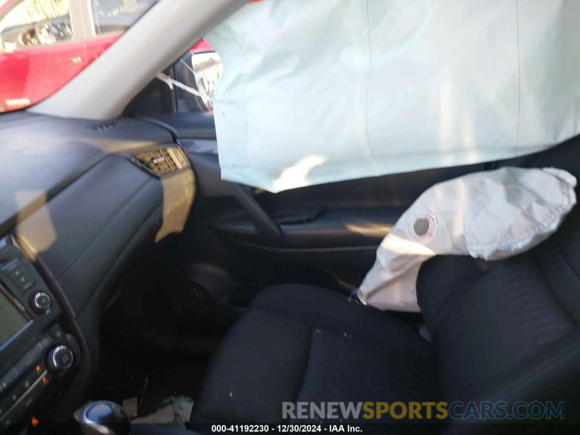 5 Photograph of a damaged car KNMAT2MV2KP505805 NISSAN ROGUE 2019