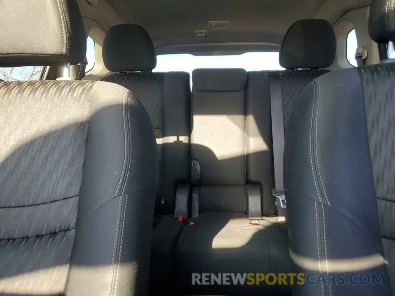 10 Photograph of a damaged car KNMAT2MV2KP514102 NISSAN ROGUE 2019