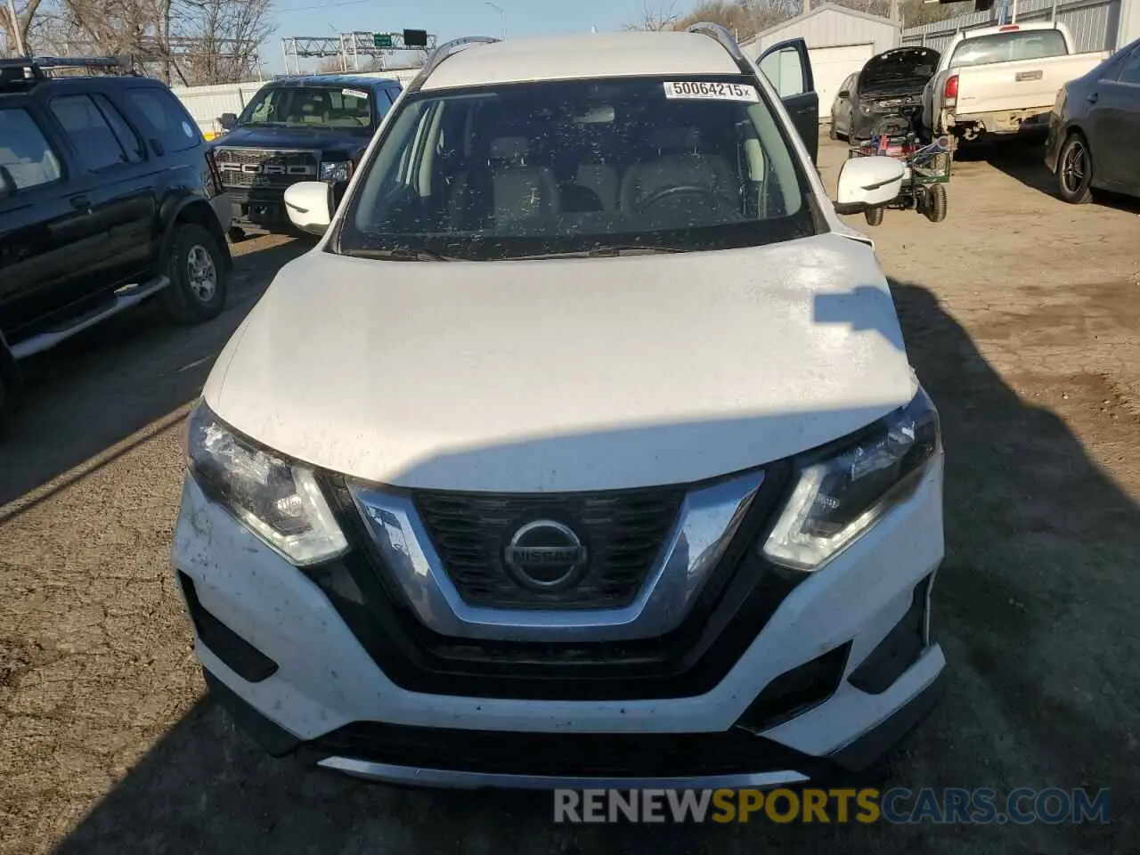 5 Photograph of a damaged car KNMAT2MV2KP514102 NISSAN ROGUE 2019