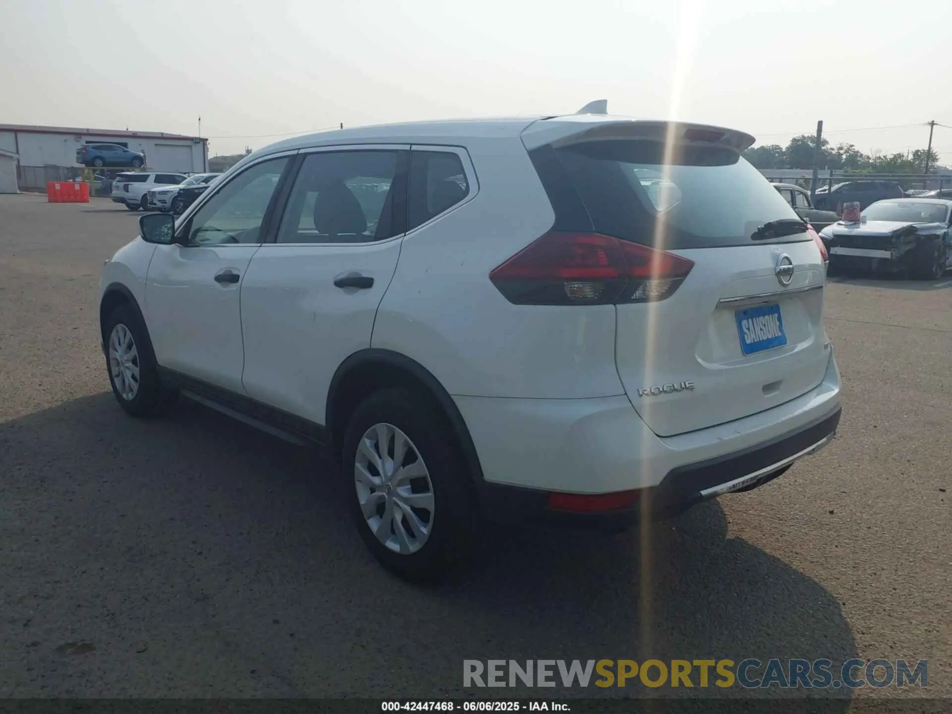3 Photograph of a damaged car KNMAT2MV2KP549111 NISSAN ROGUE 2019