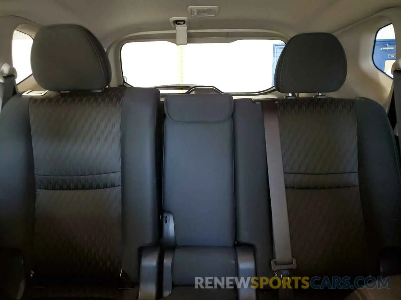 10 Photograph of a damaged car KNMAT2MV3KP500578 NISSAN ROGUE 2019