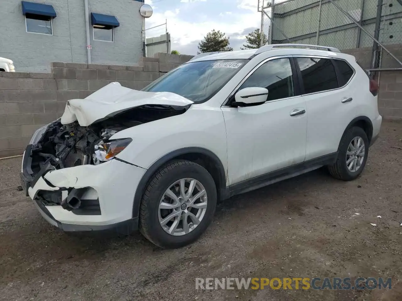 1 Photograph of a damaged car KNMAT2MV3KP522659 NISSAN ROGUE 2019
