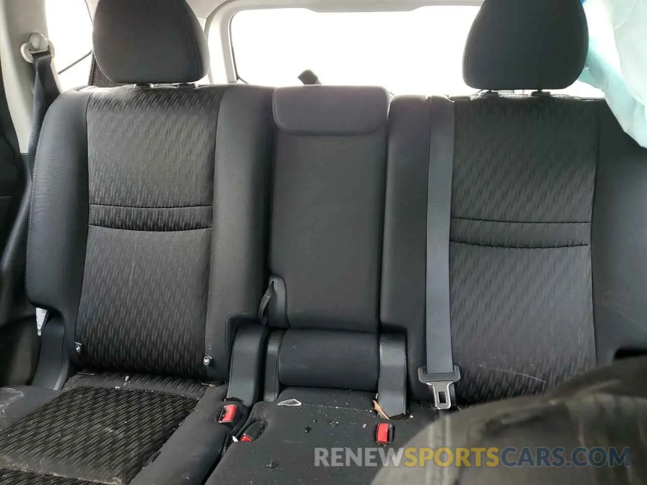 10 Photograph of a damaged car KNMAT2MV3KP535198 NISSAN ROGUE 2019