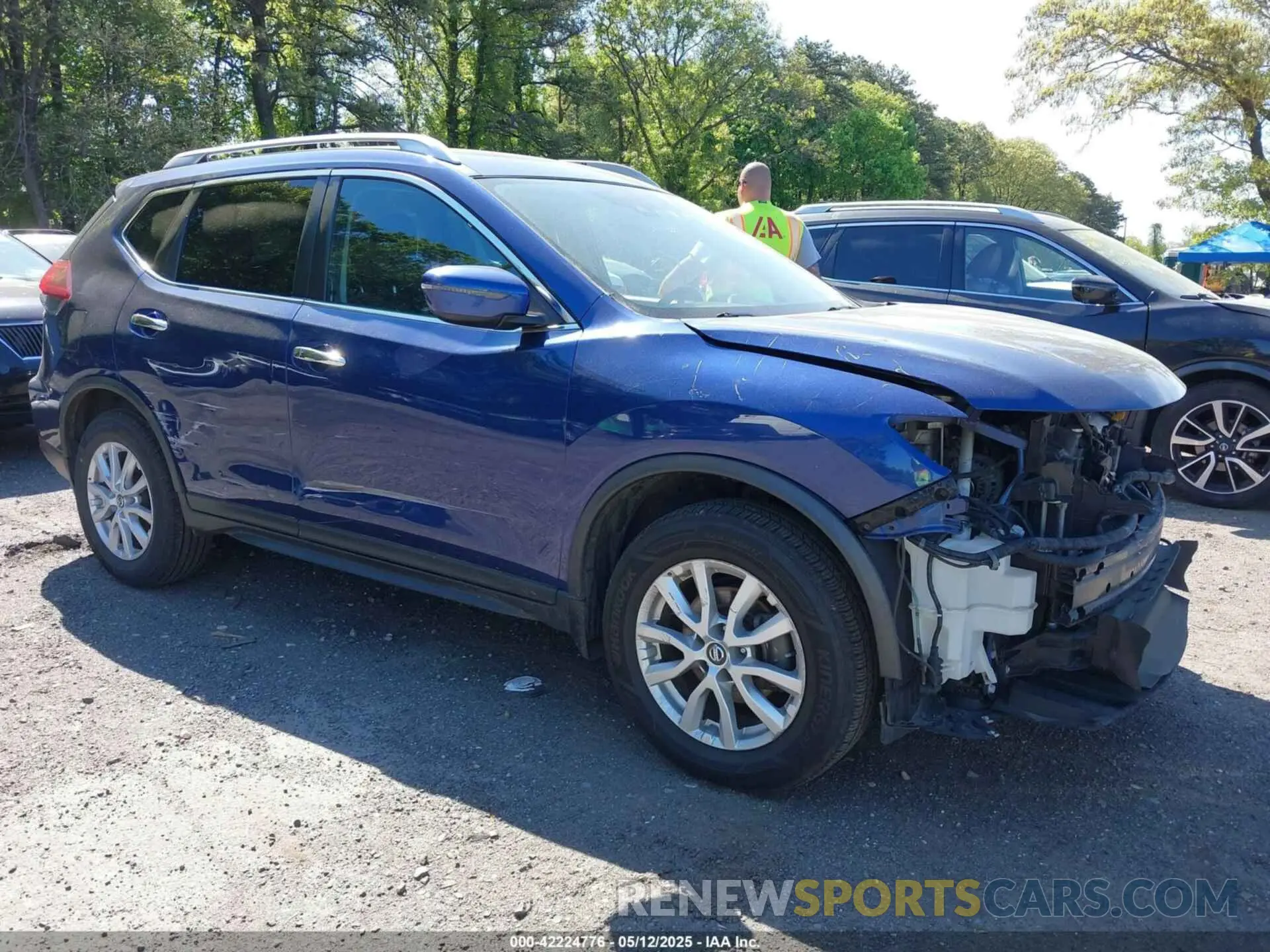 1 Photograph of a damaged car KNMAT2MV3KP551174 NISSAN ROGUE 2019