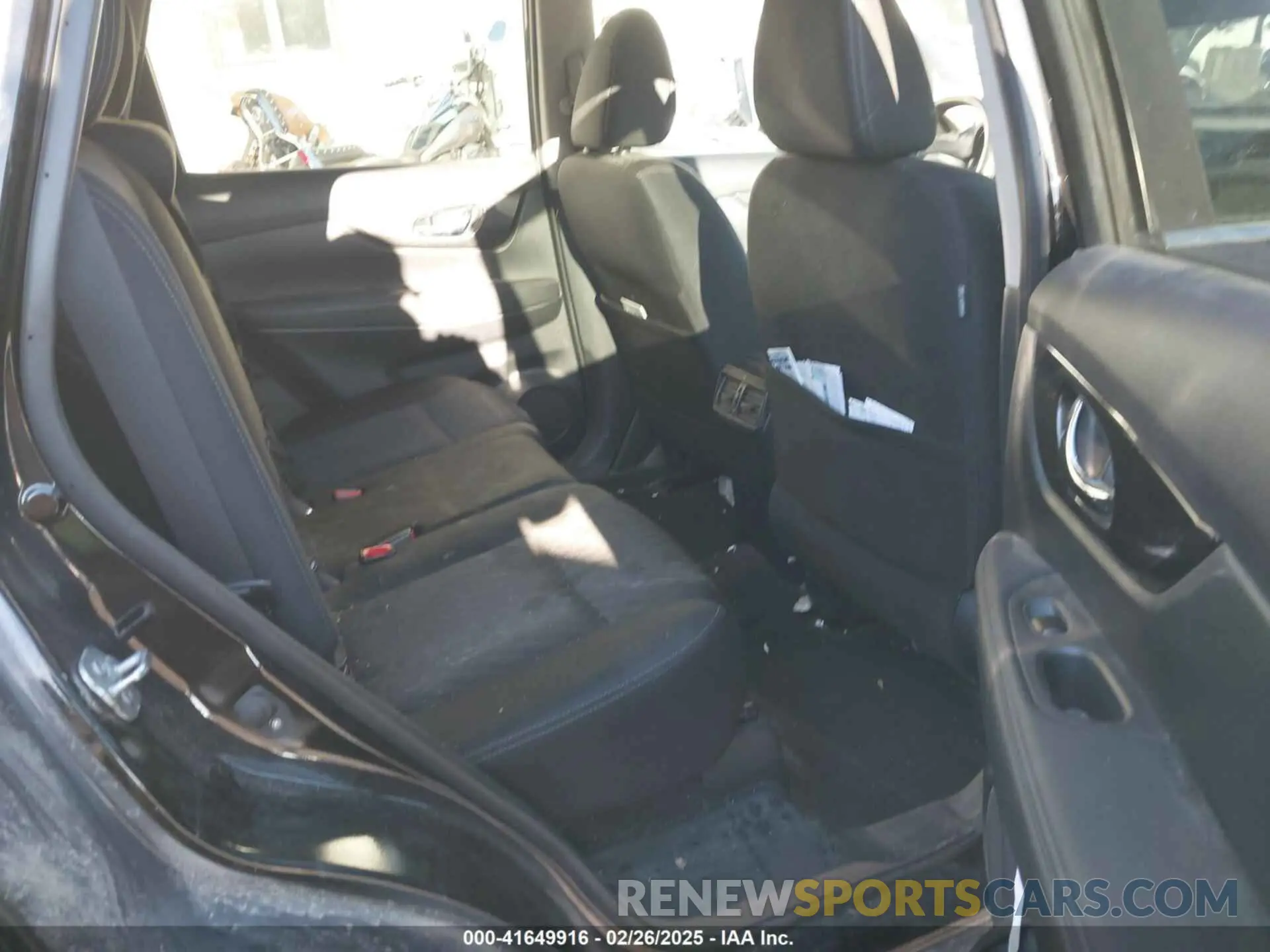 8 Photograph of a damaged car KNMAT2MV4KP504638 NISSAN ROGUE 2019