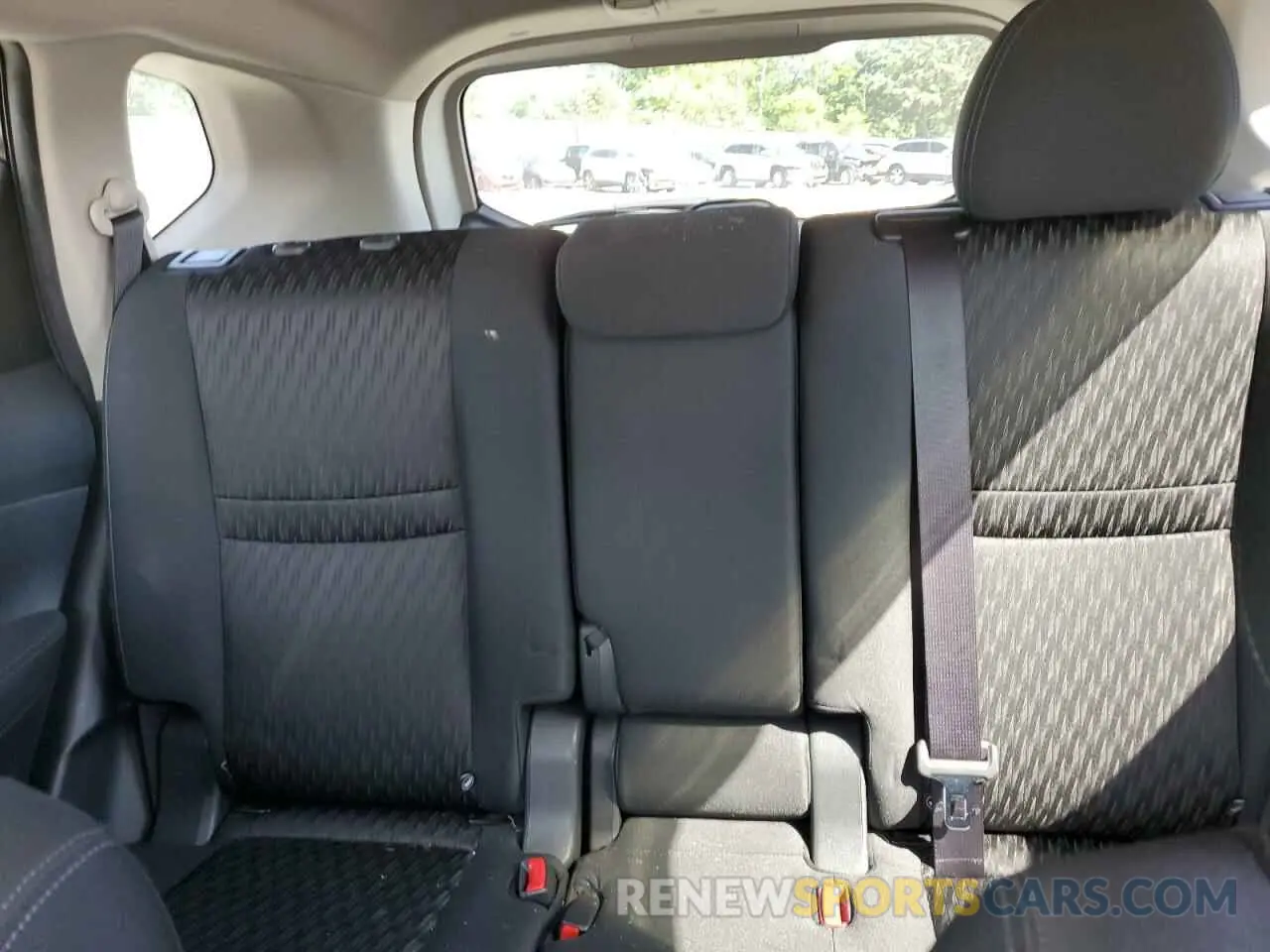 10 Photograph of a damaged car KNMAT2MV4KP505451 NISSAN ROGUE 2019
