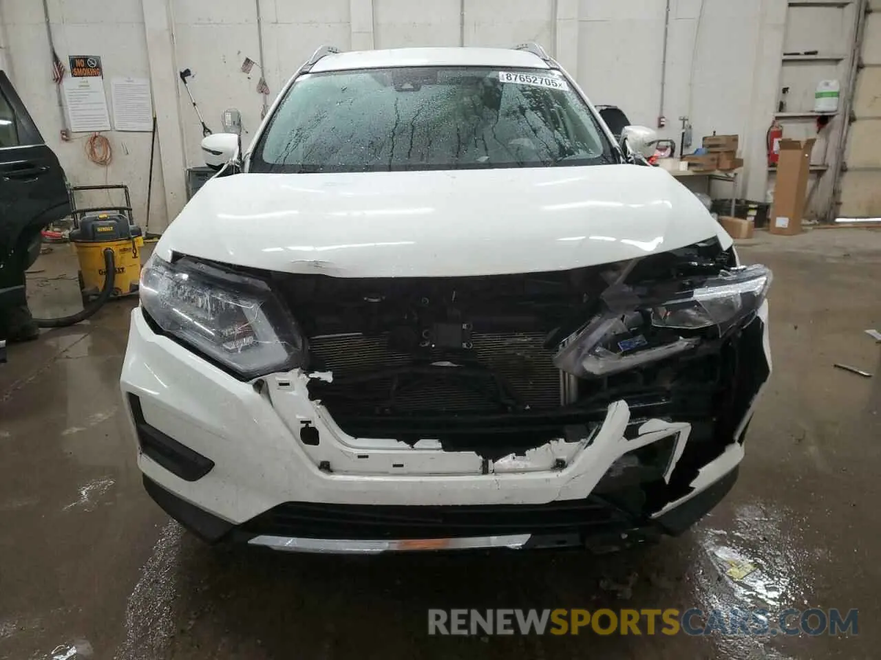 5 Photograph of a damaged car KNMAT2MV4KP549191 NISSAN ROGUE 2019