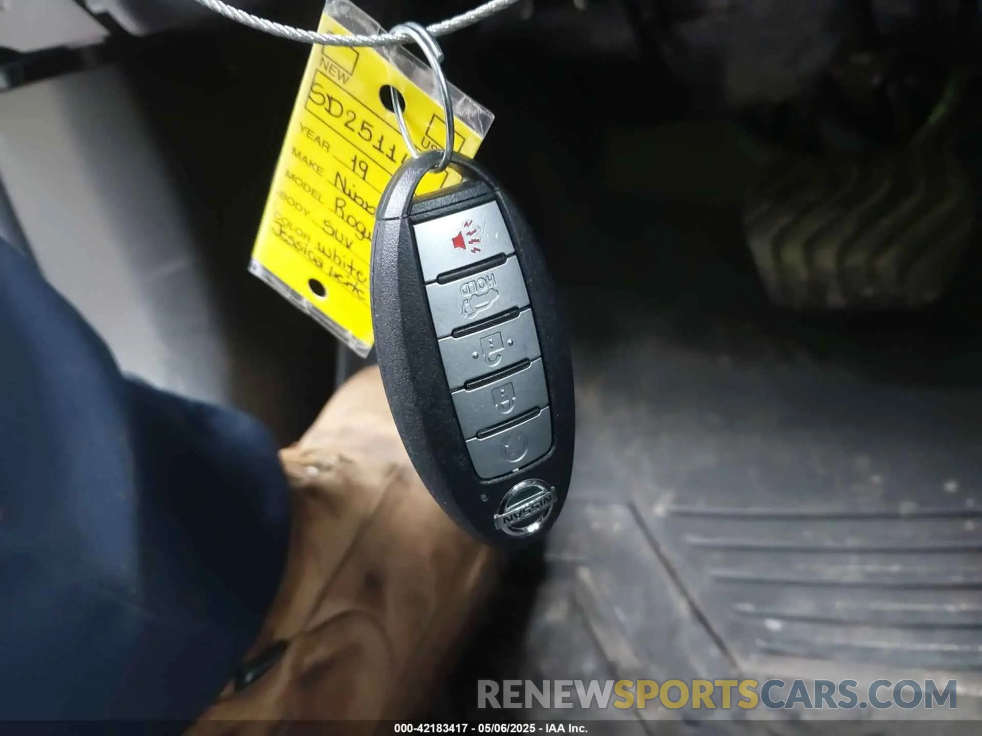 11 Photograph of a damaged car KNMAT2MV4KP559803 NISSAN ROGUE 2019