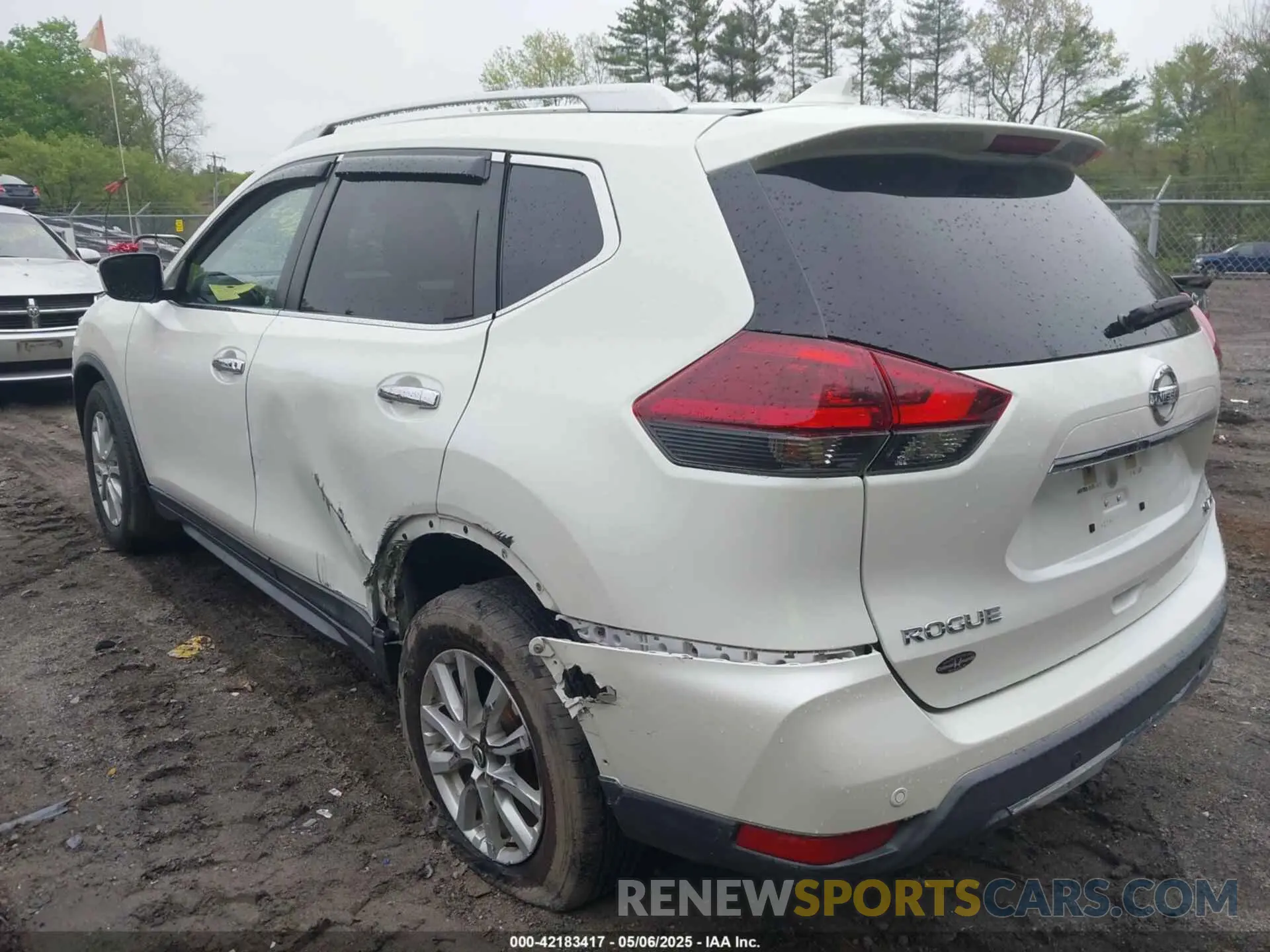 3 Photograph of a damaged car KNMAT2MV4KP559803 NISSAN ROGUE 2019