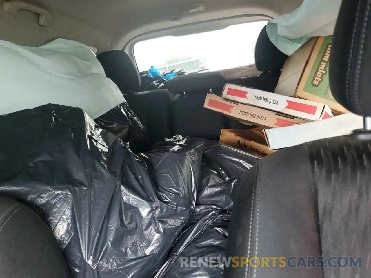 10 Photograph of a damaged car KNMAT2MV5KP513591 NISSAN ROGUE 2019