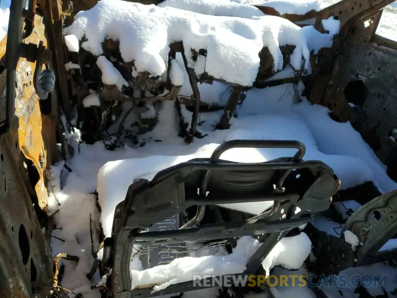 8 Photograph of a damaged car KNMAT2MV5KP538037 NISSAN ROGUE 2019