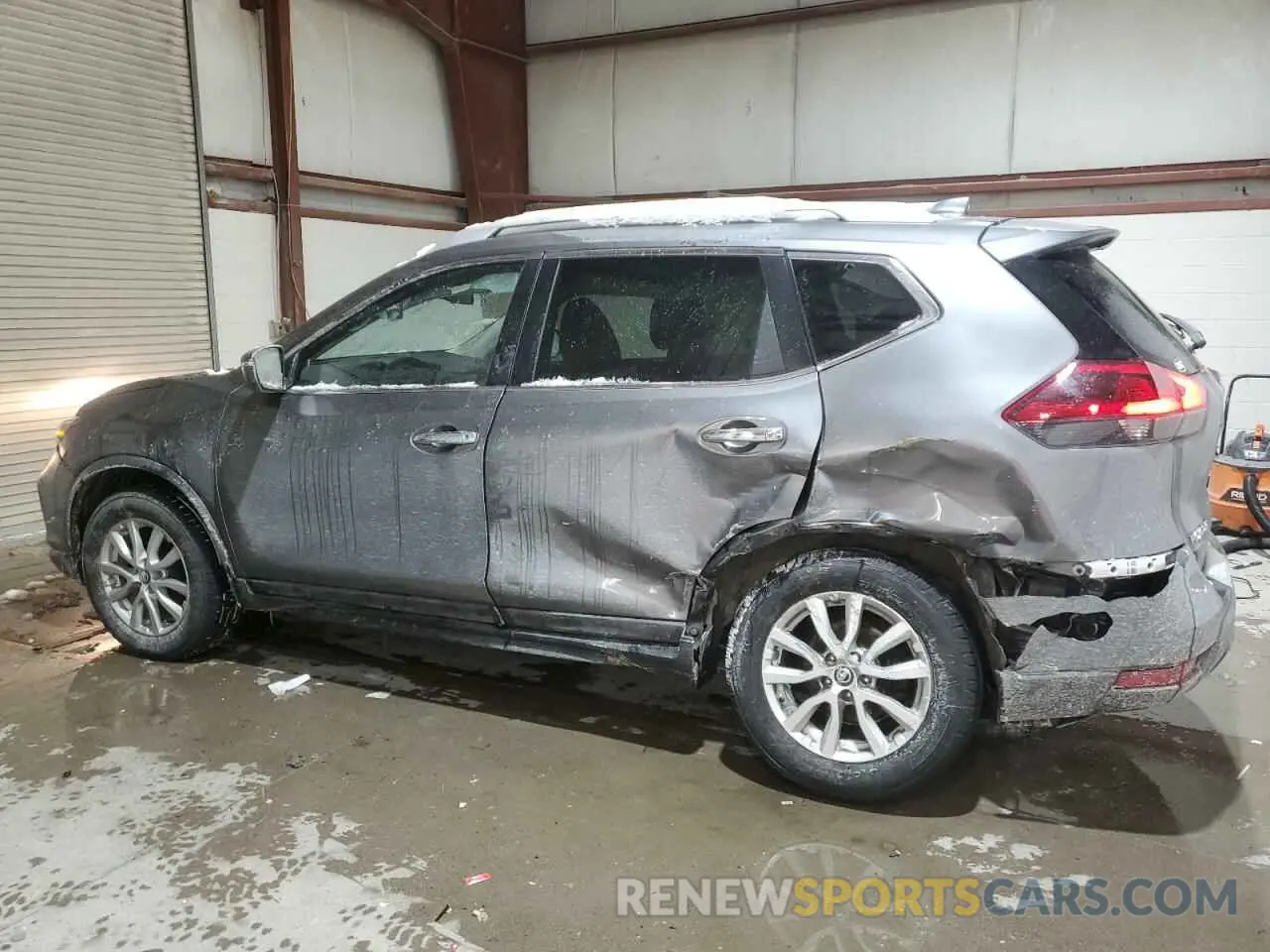 2 Photograph of a damaged car KNMAT2MV5KP551063 NISSAN ROGUE 2019