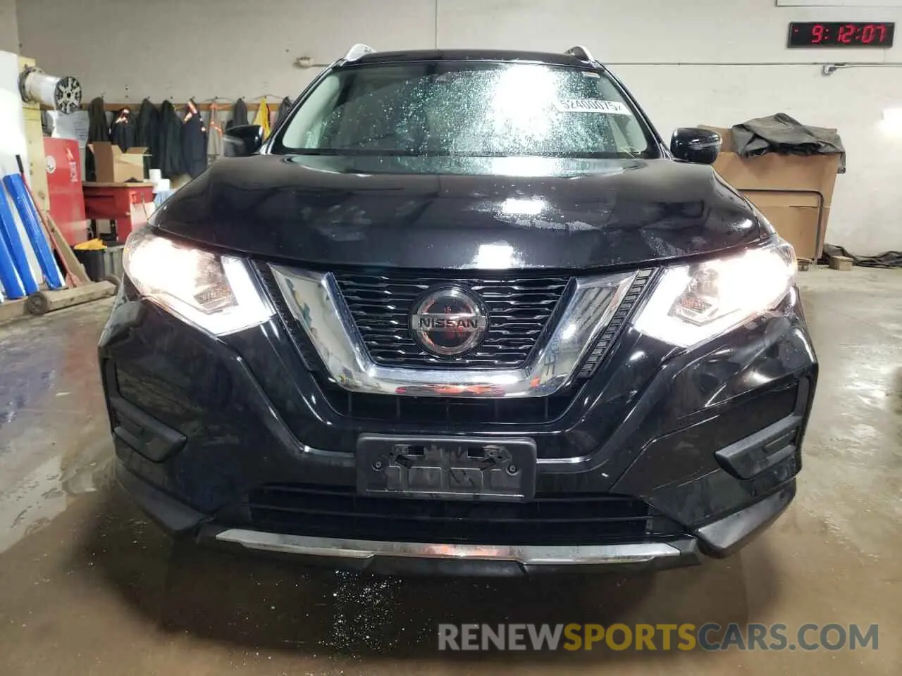 5 Photograph of a damaged car KNMAT2MV5KP554447 NISSAN ROGUE 2019