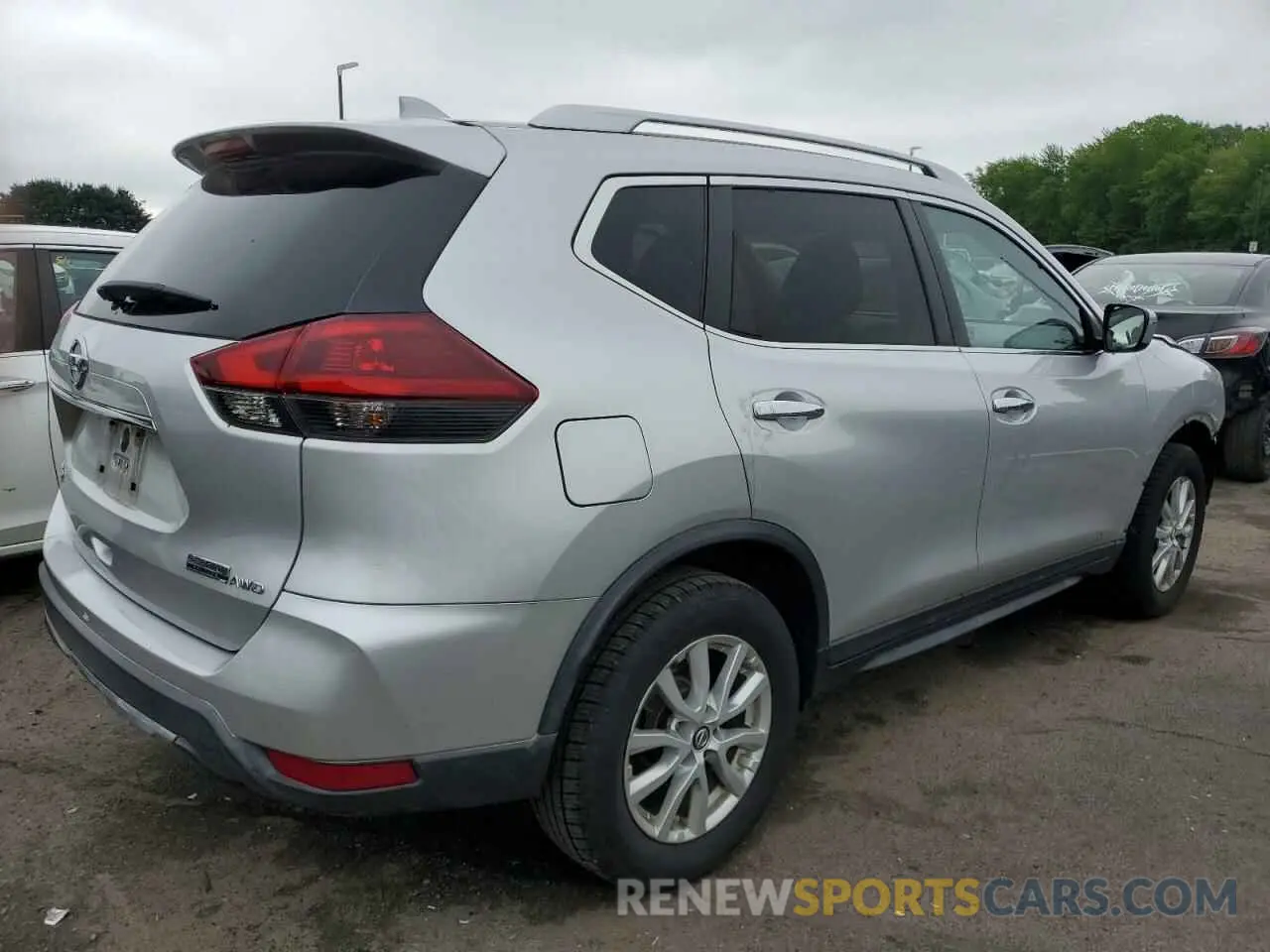 3 Photograph of a damaged car KNMAT2MV6KP505497 NISSAN ROGUE 2019