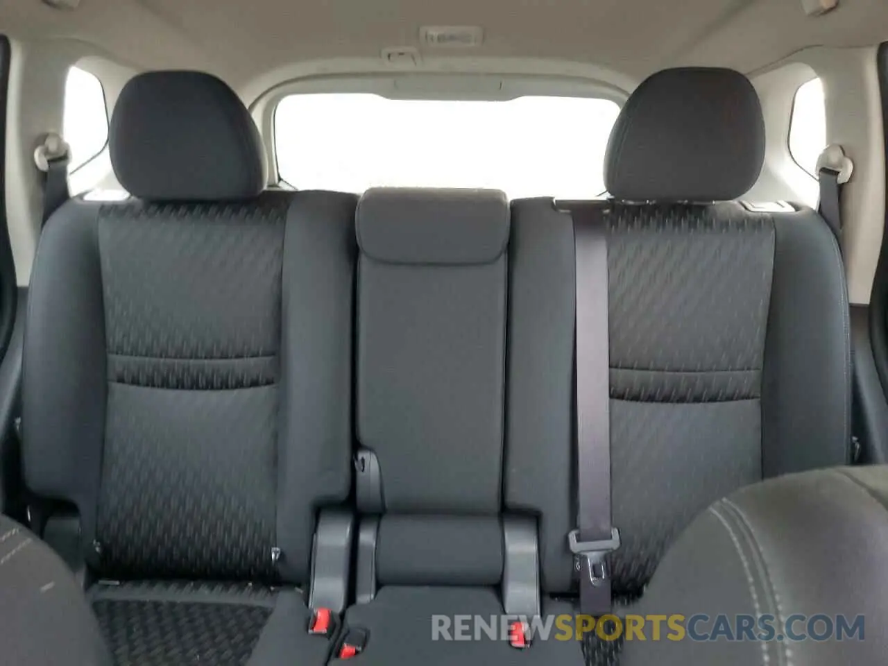 10 Photograph of a damaged car KNMAT2MV6KP524406 NISSAN ROGUE 2019