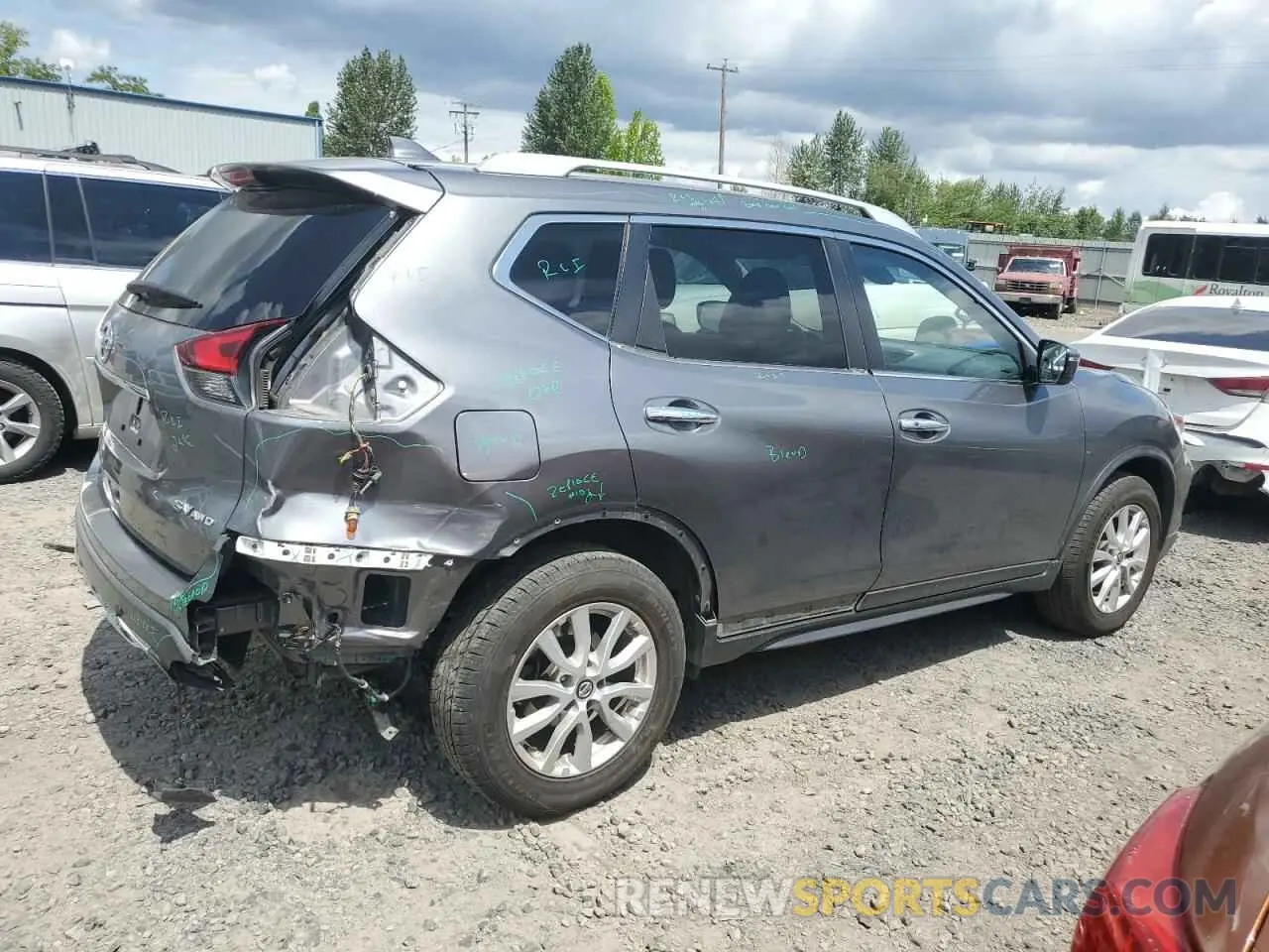 3 Photograph of a damaged car KNMAT2MV6KP529928 NISSAN ROGUE 2019