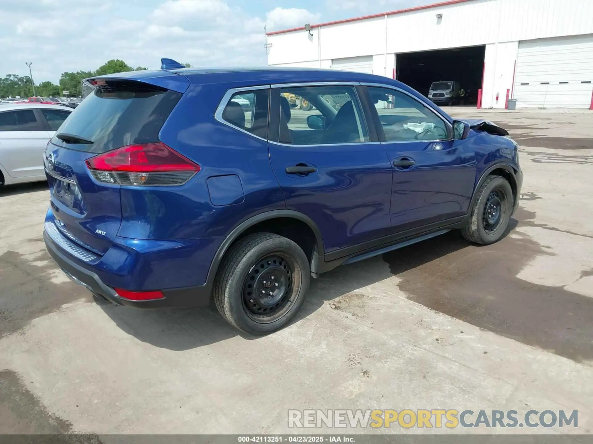 4 Photograph of a damaged car KNMAT2MV6KP533770 NISSAN ROGUE 2019