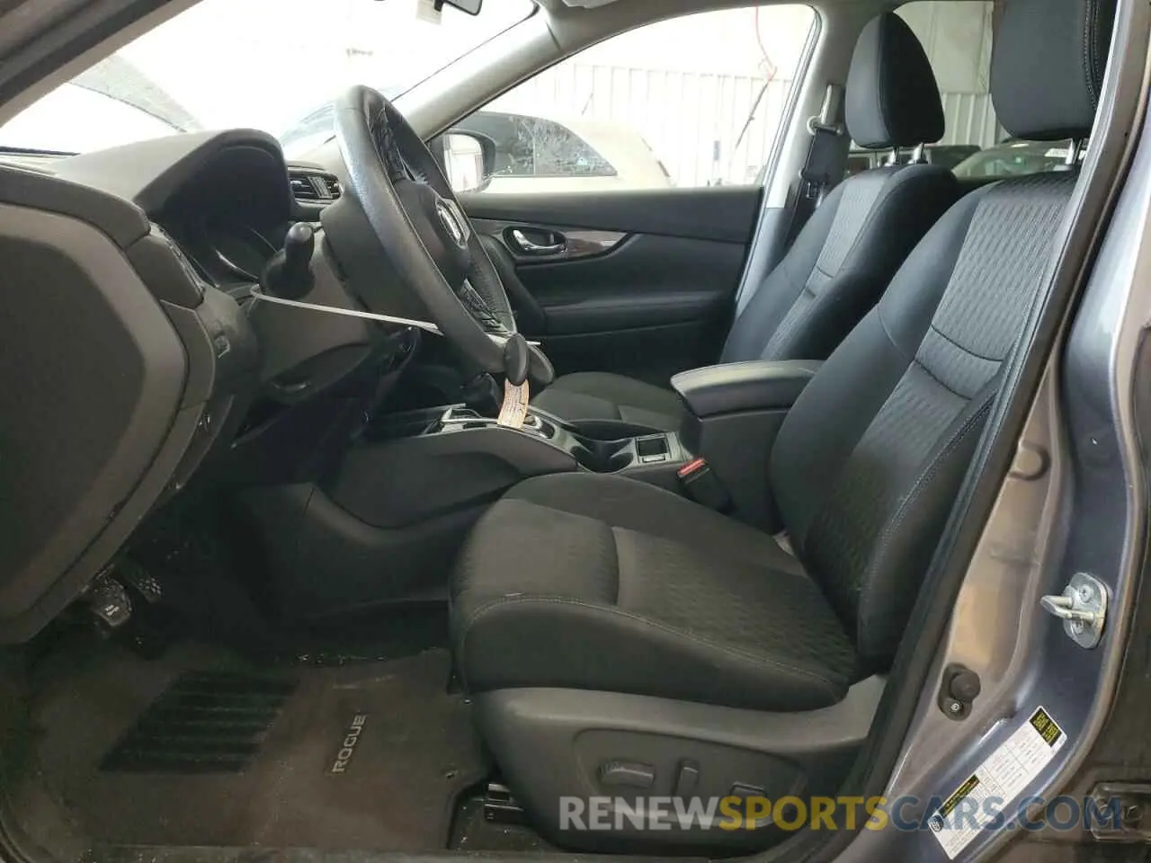 7 Photograph of a damaged car KNMAT2MV6KP537205 NISSAN ROGUE 2019