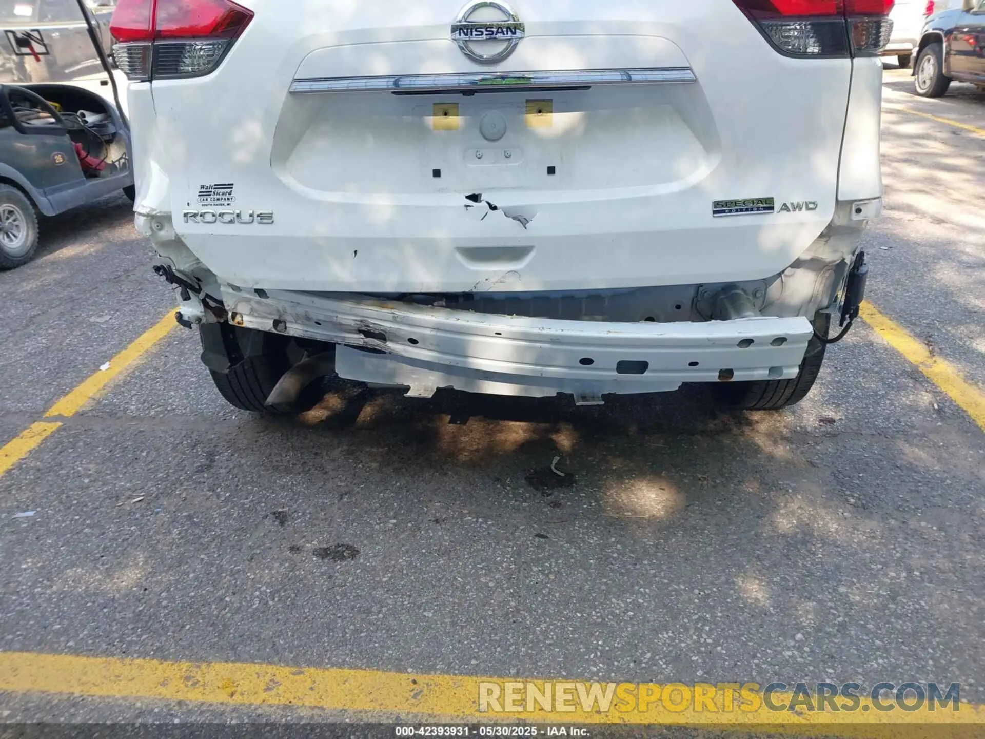6 Photograph of a damaged car KNMAT2MV6KP549872 NISSAN ROGUE 2019