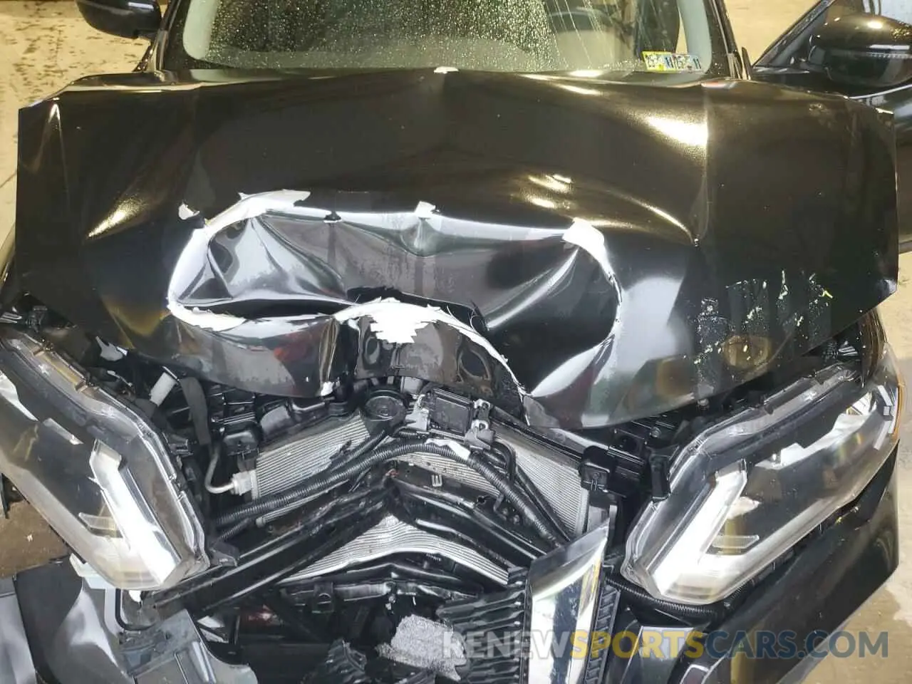 12 Photograph of a damaged car KNMAT2MV6KP553713 NISSAN ROGUE 2019