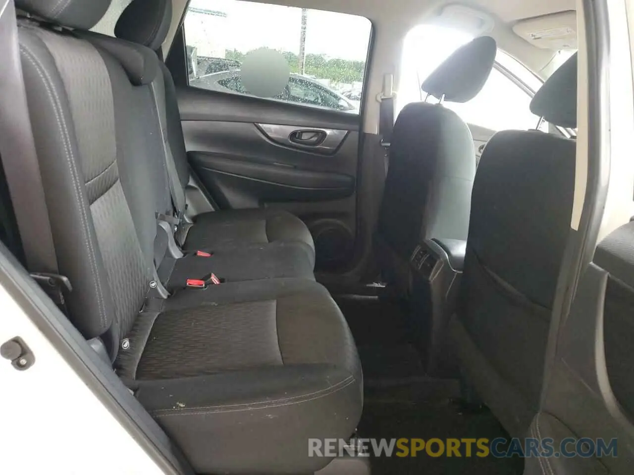 10 Photograph of a damaged car KNMAT2MV7KP503662 NISSAN ROGUE 2019