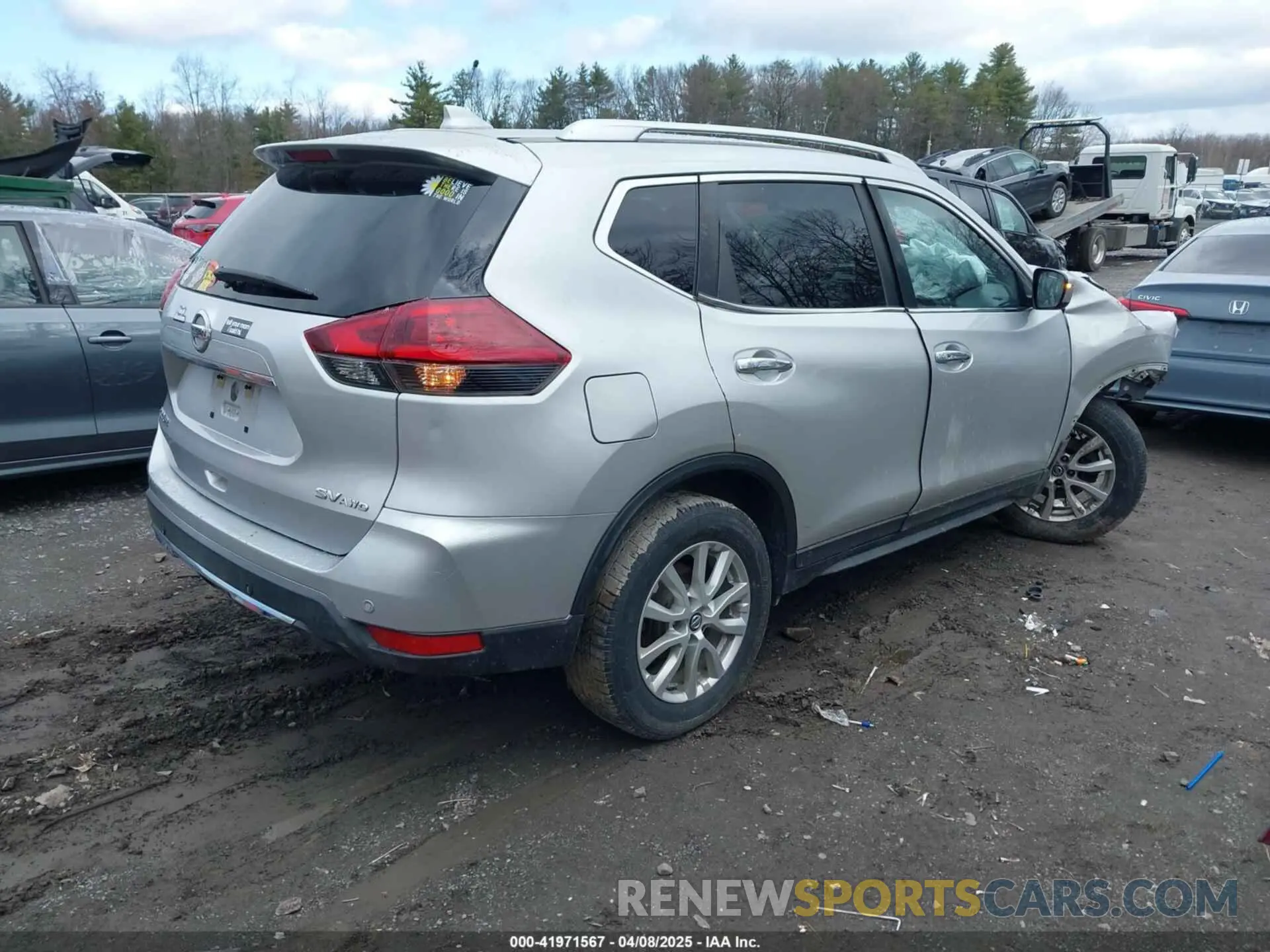 4 Photograph of a damaged car KNMAT2MV7KP521613 NISSAN ROGUE 2019