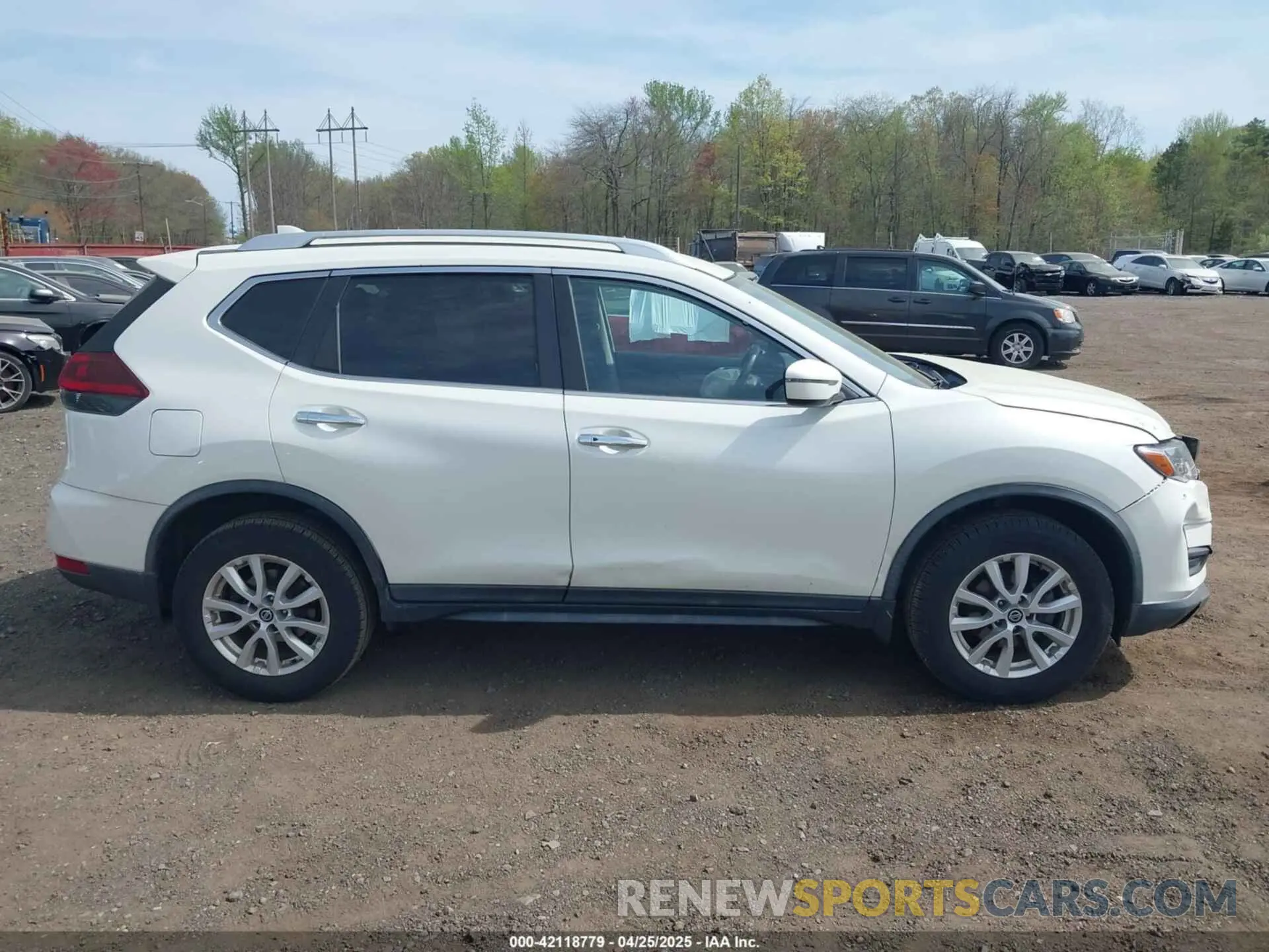 13 Photograph of a damaged car KNMAT2MV7KP550092 NISSAN ROGUE 2019