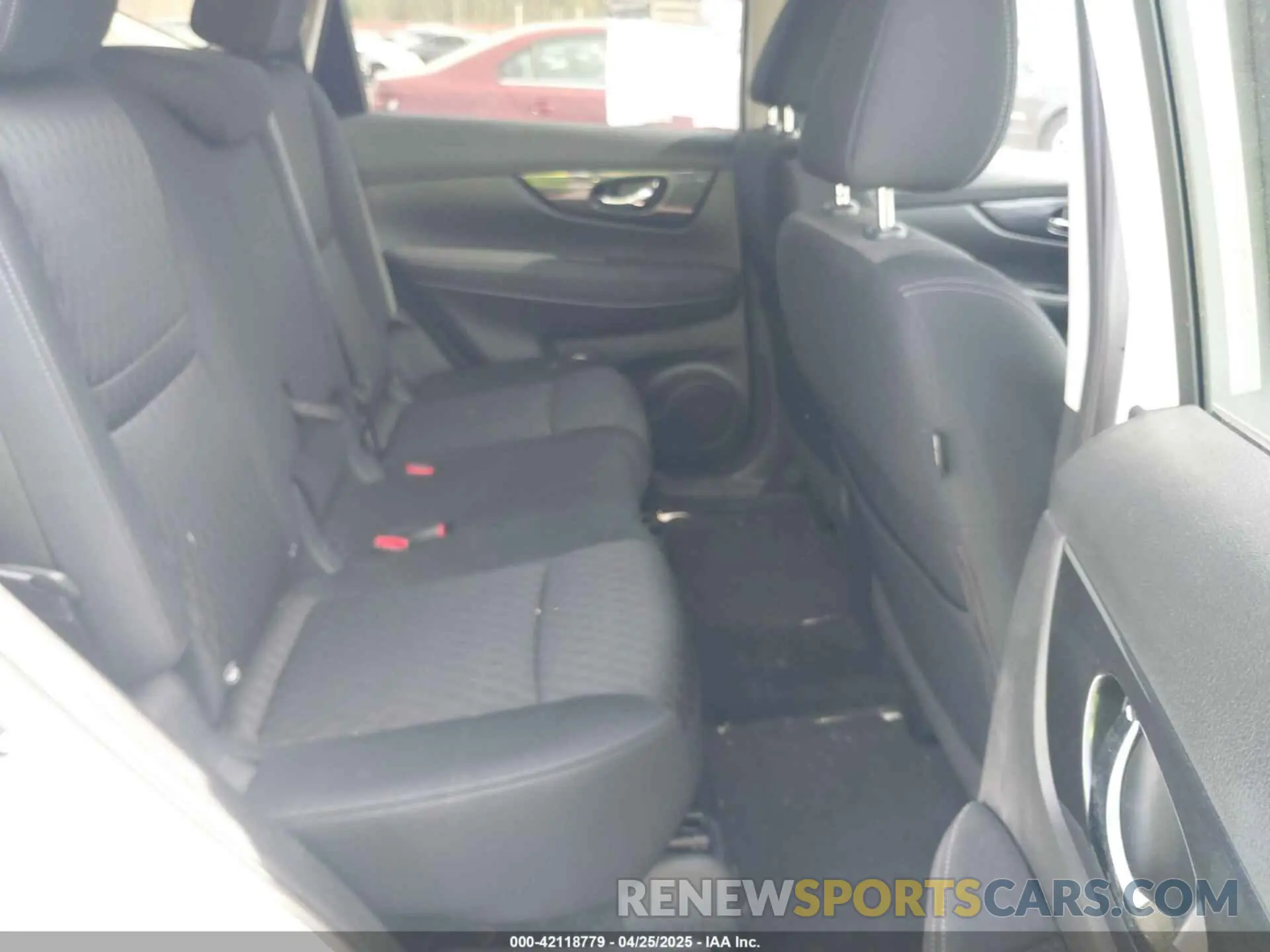 8 Photograph of a damaged car KNMAT2MV7KP550092 NISSAN ROGUE 2019