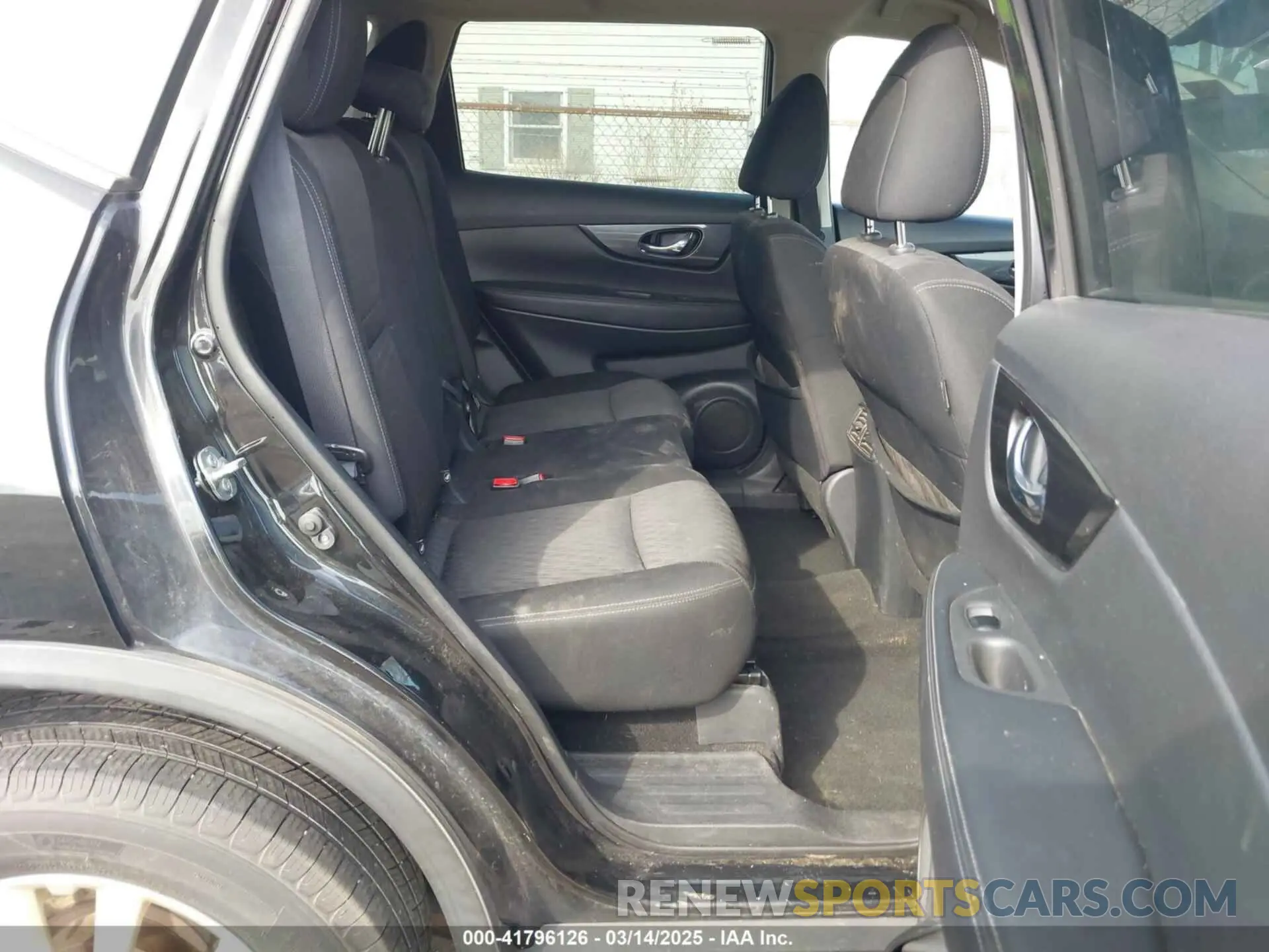 8 Photograph of a damaged car KNMAT2MV8KP527288 NISSAN ROGUE 2019