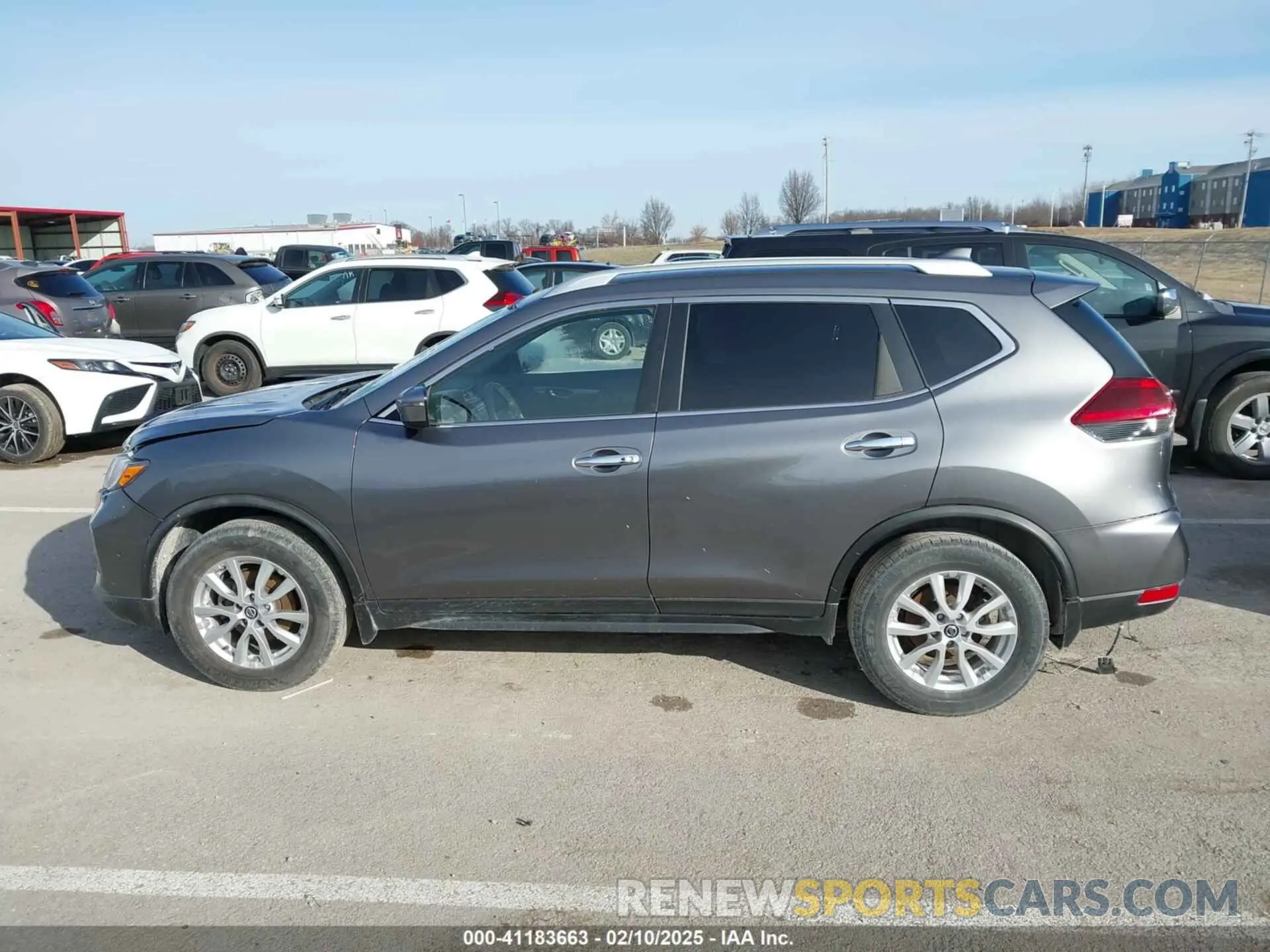 14 Photograph of a damaged car KNMAT2MV8KP560114 NISSAN ROGUE 2019