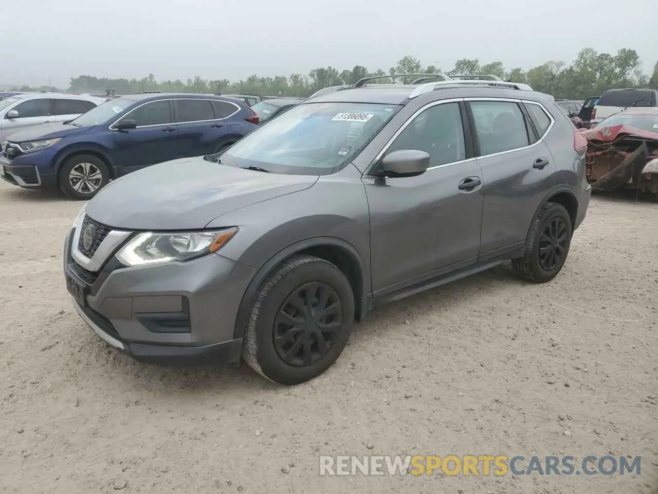 1 Photograph of a damaged car KNMAT2MV8KP560842 NISSAN ROGUE 2019