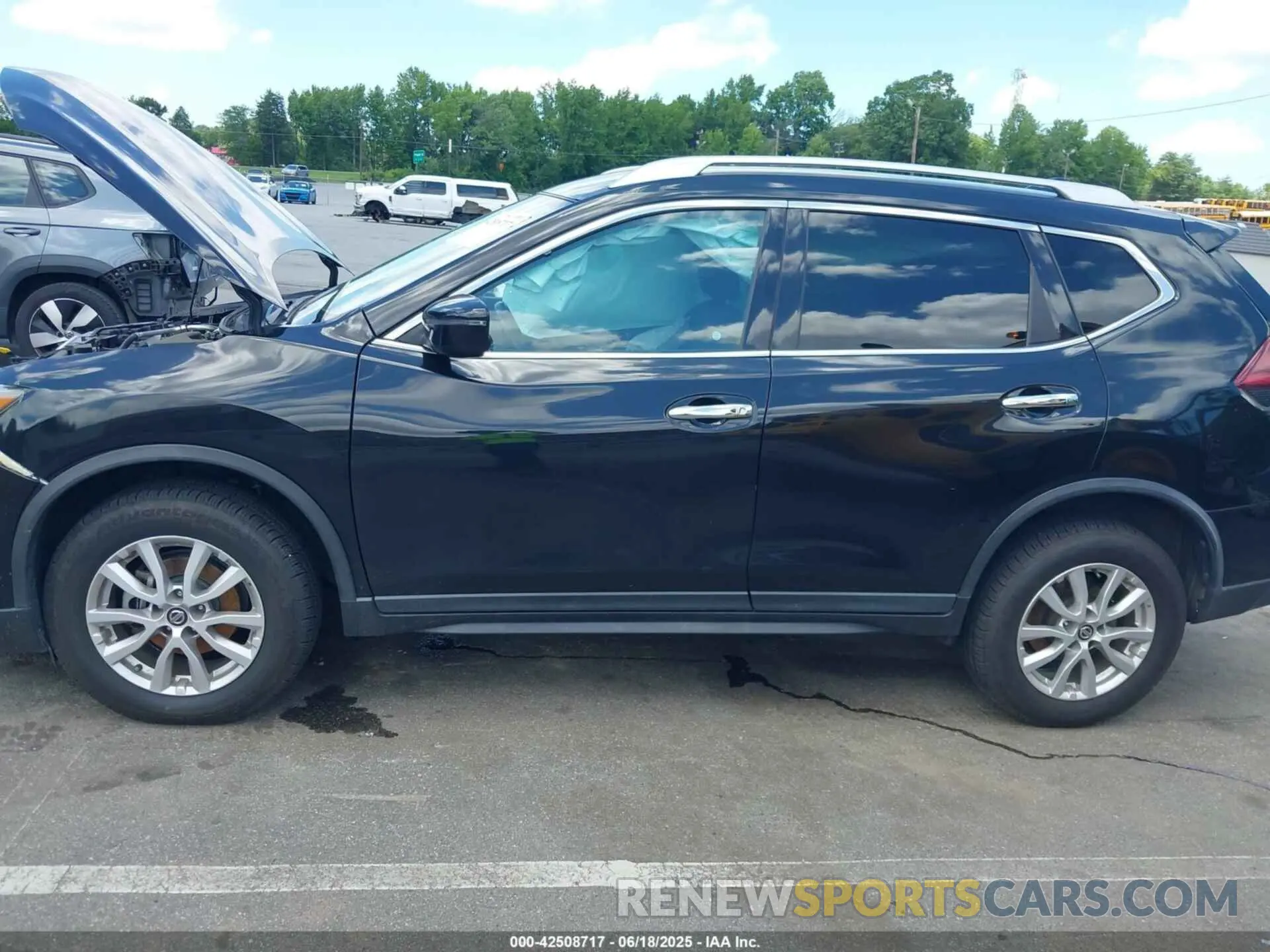 14 Photograph of a damaged car KNMAT2MV9KP508538 NISSAN ROGUE 2019