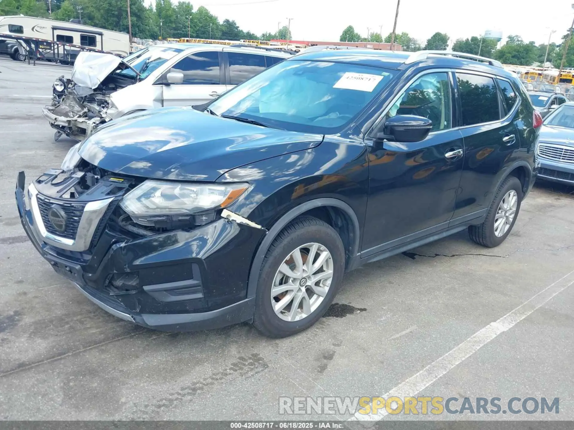2 Photograph of a damaged car KNMAT2MV9KP508538 NISSAN ROGUE 2019