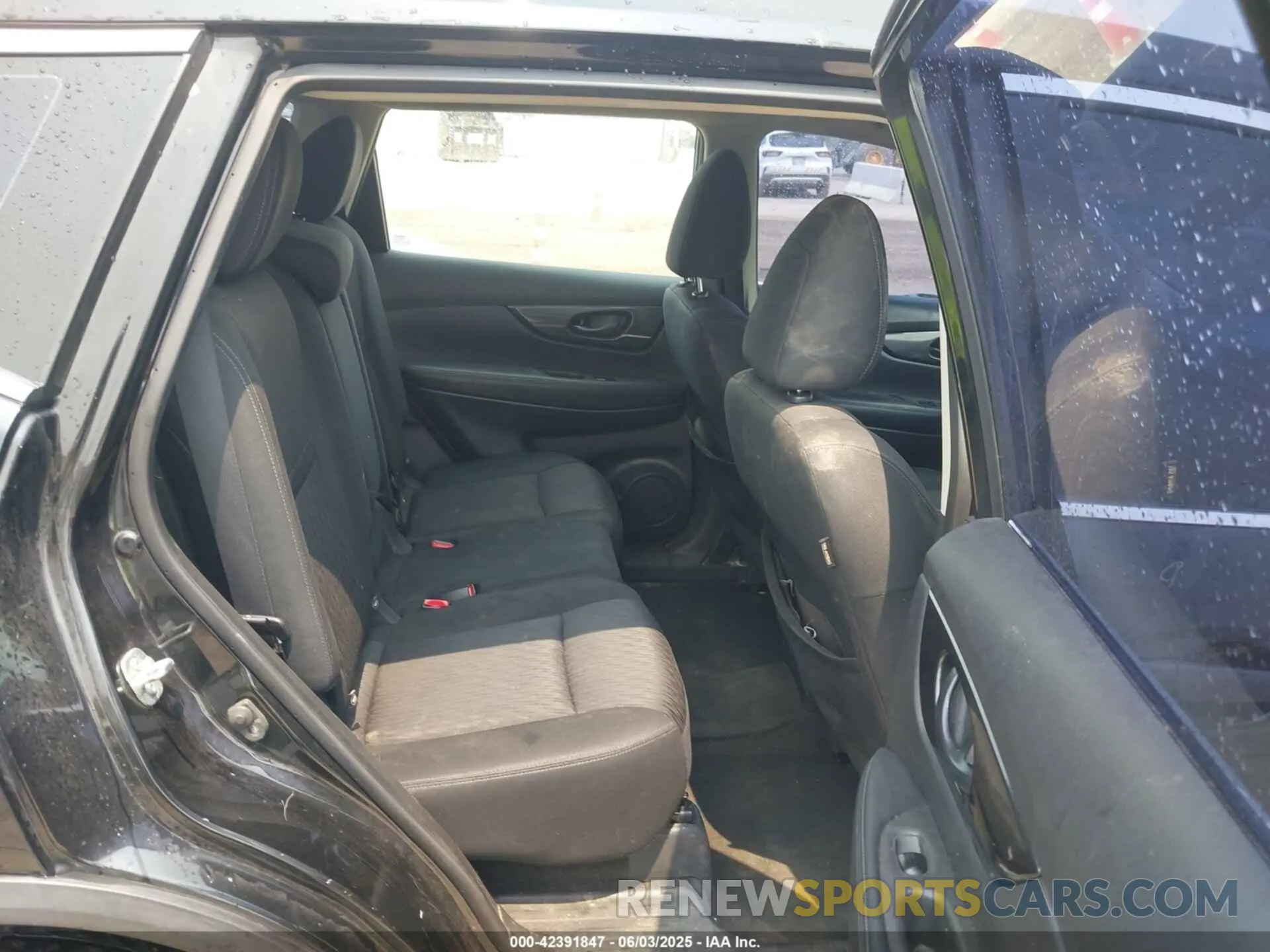 8 Photograph of a damaged car KNMAT2MV9KP518860 NISSAN ROGUE 2019