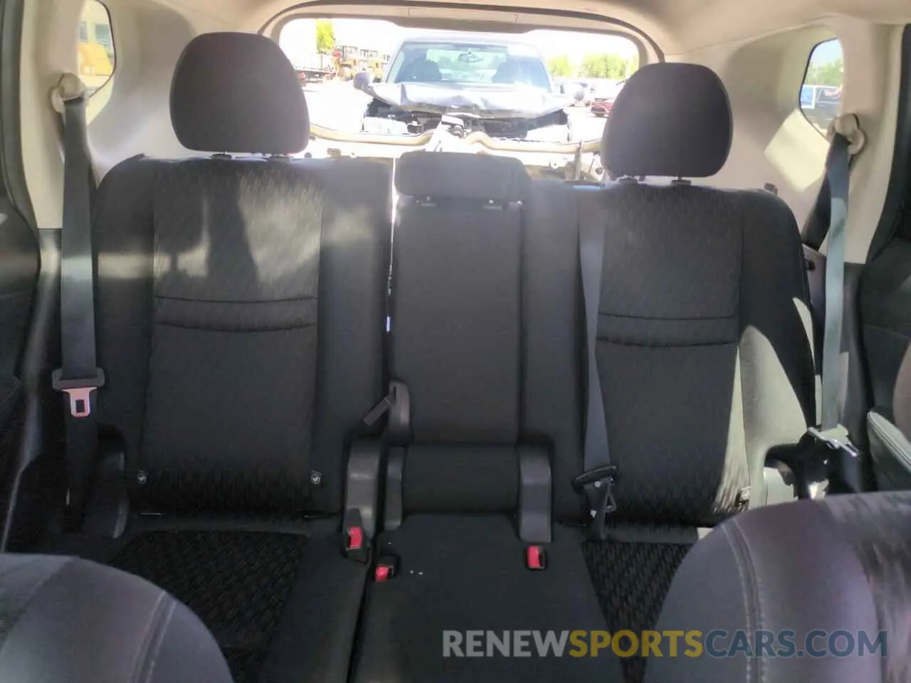 10 Photograph of a damaged car KNMAT2MV9KP522276 NISSAN ROGUE 2019