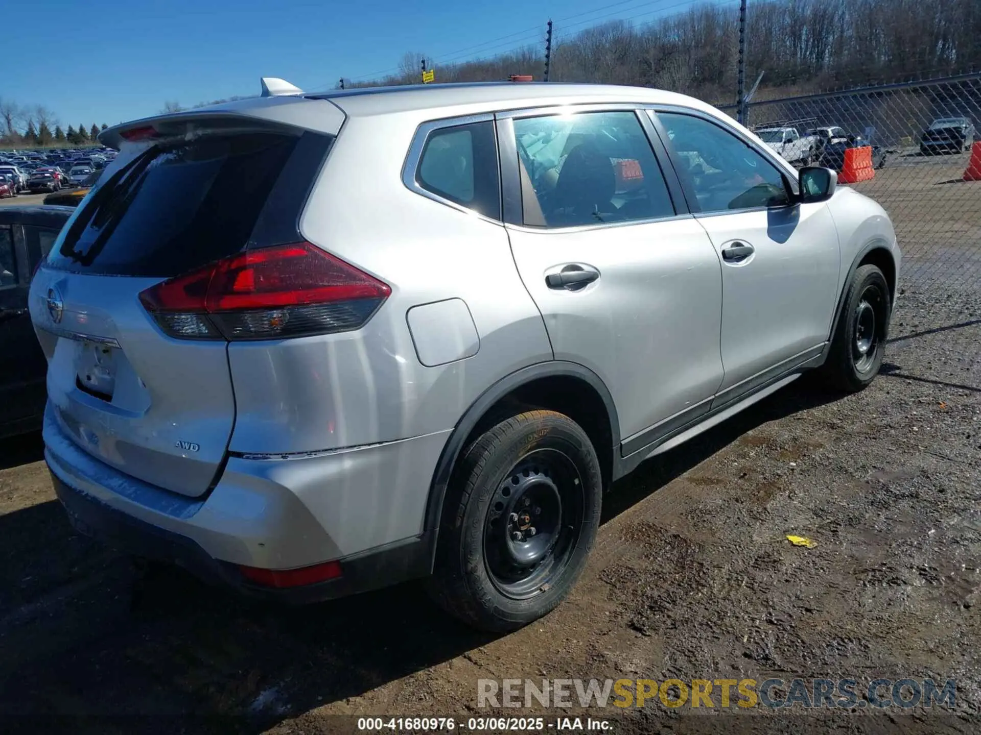 4 Photograph of a damaged car KNMAT2MV9KP528451 NISSAN ROGUE 2019