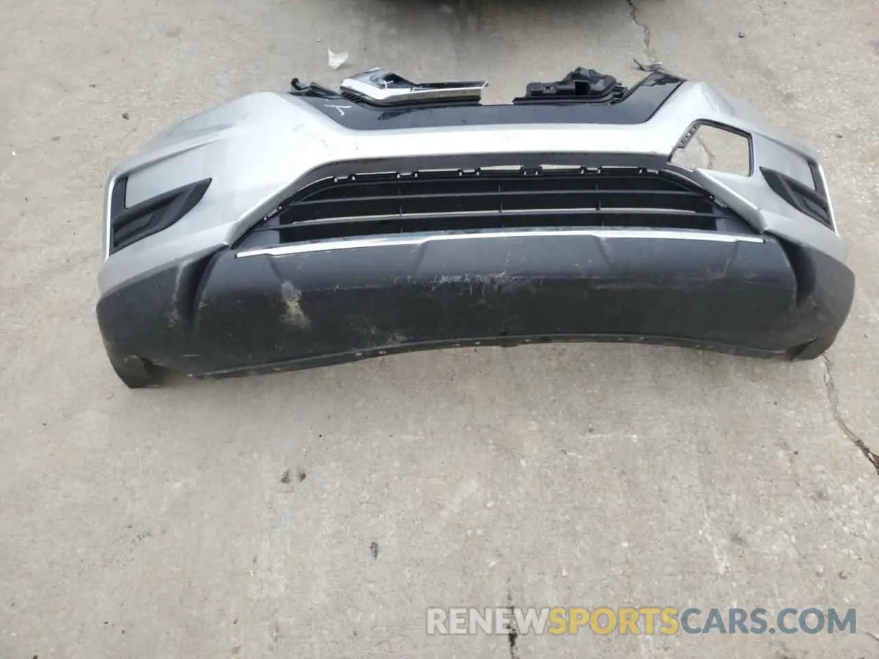 13 Photograph of a damaged car KNMAT2MV9KP530832 NISSAN ROGUE 2019