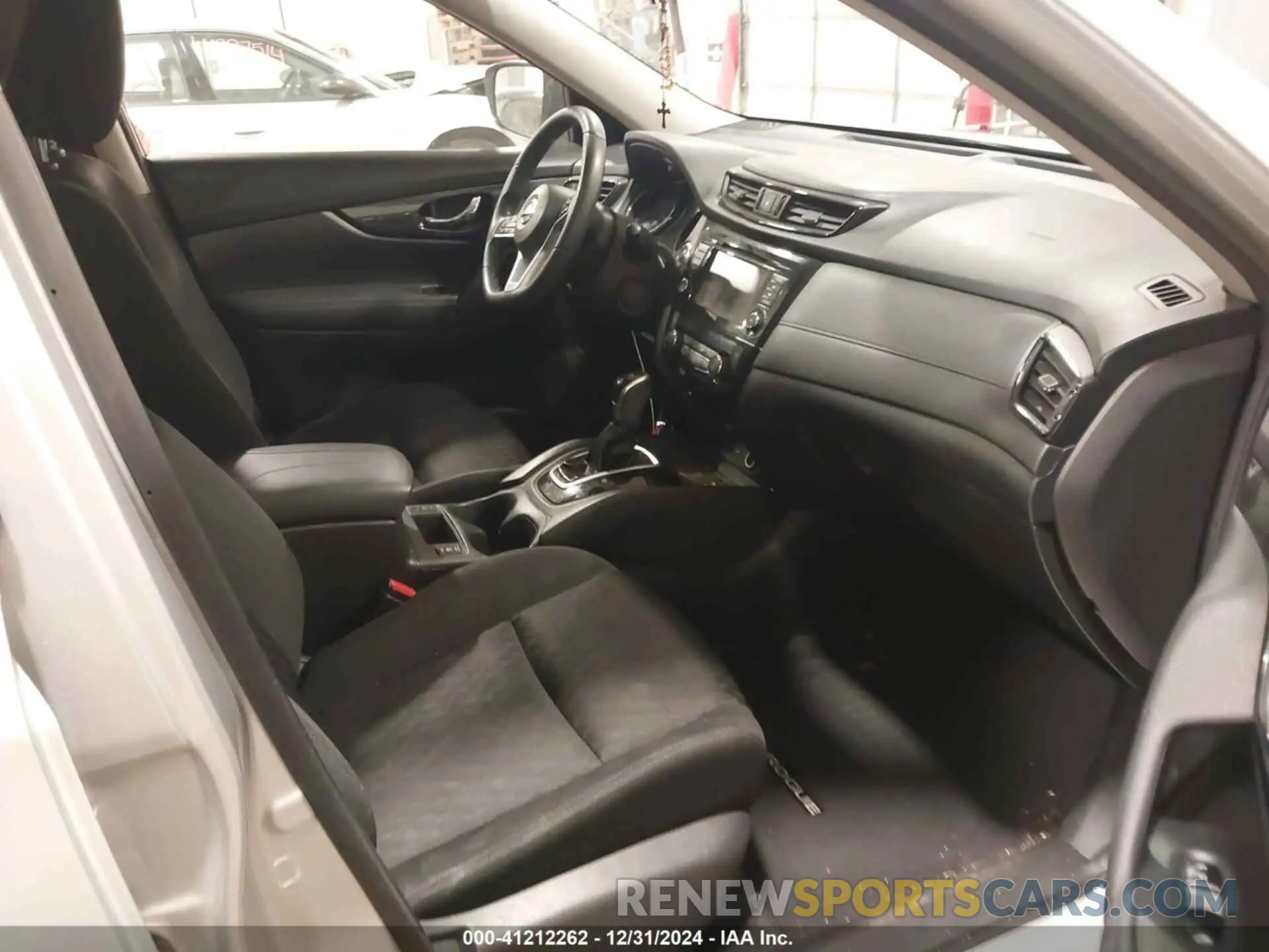 5 Photograph of a damaged car KNMAT2MV9KP554984 NISSAN ROGUE 2019